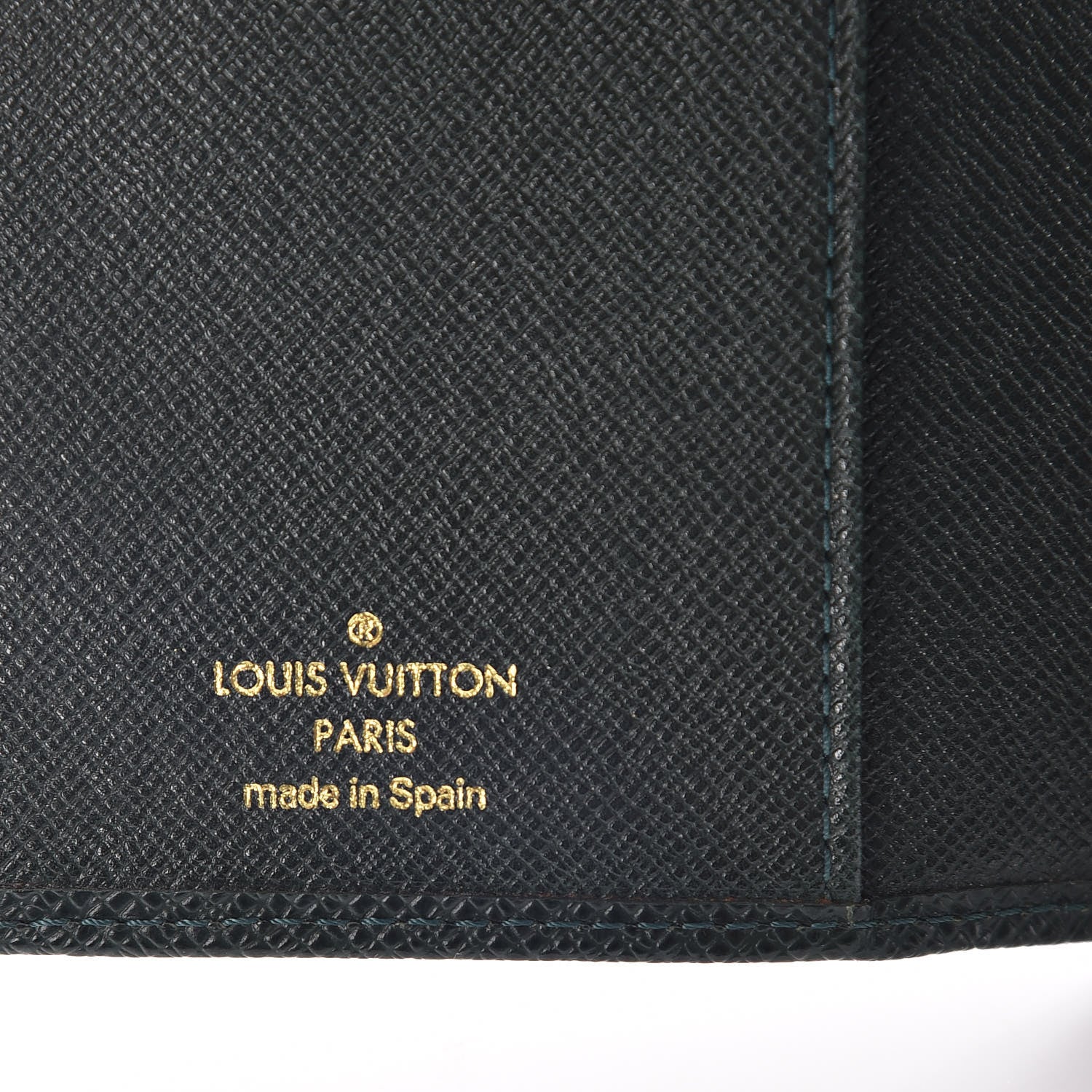 Louis Vuitton Taiga Small Ring Agenda Cover Epicea 5 of 9