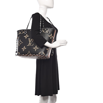 Louis Vuitton Monogram Giant Jungle Neverfull MM Black 2 of 11