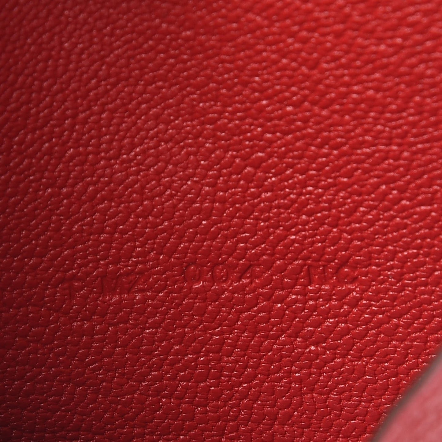 Chevre Mysore Mini Bearn Wallet Rouge Casaque