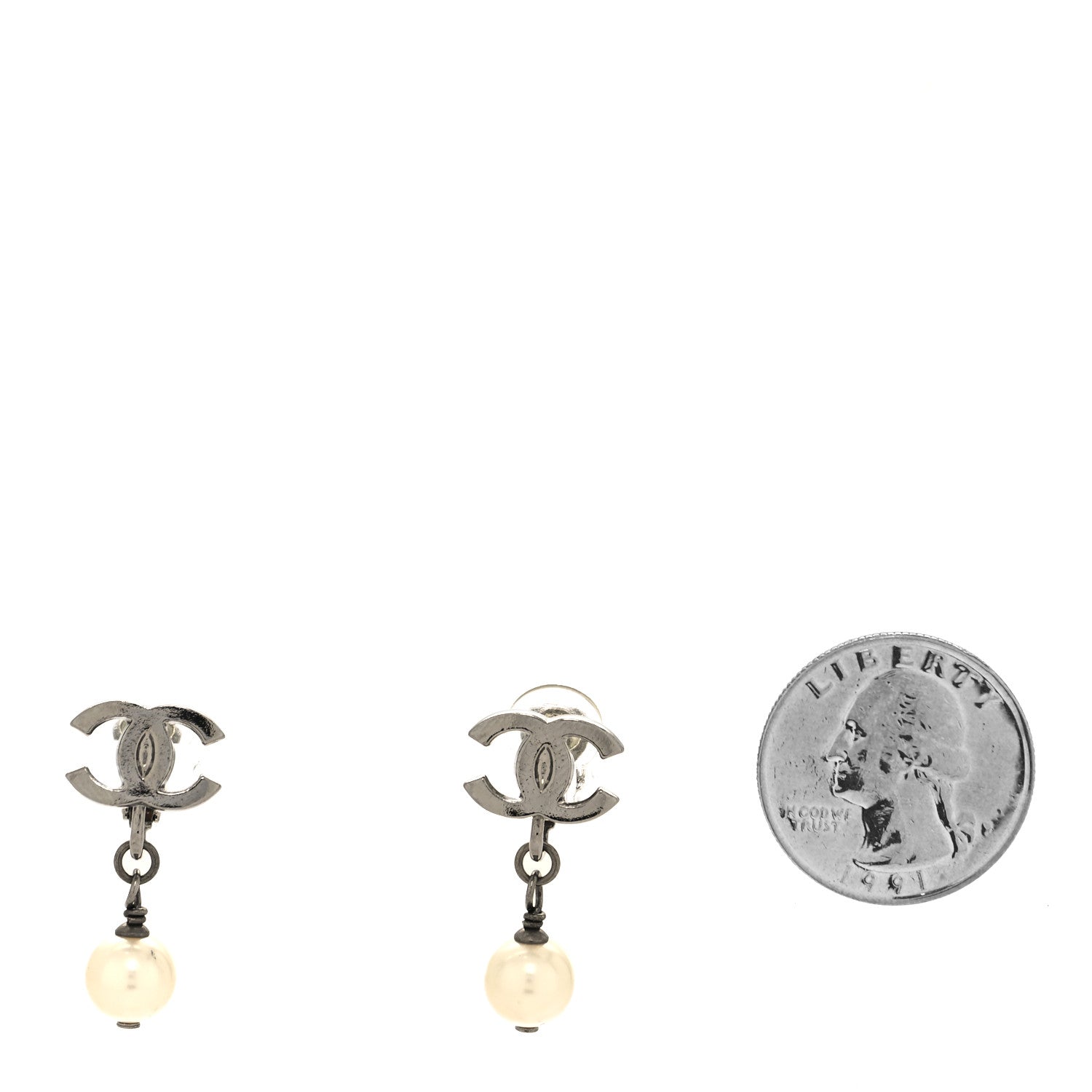 Chanel Pearl CC Drop Clip On Earrings 2 of 4