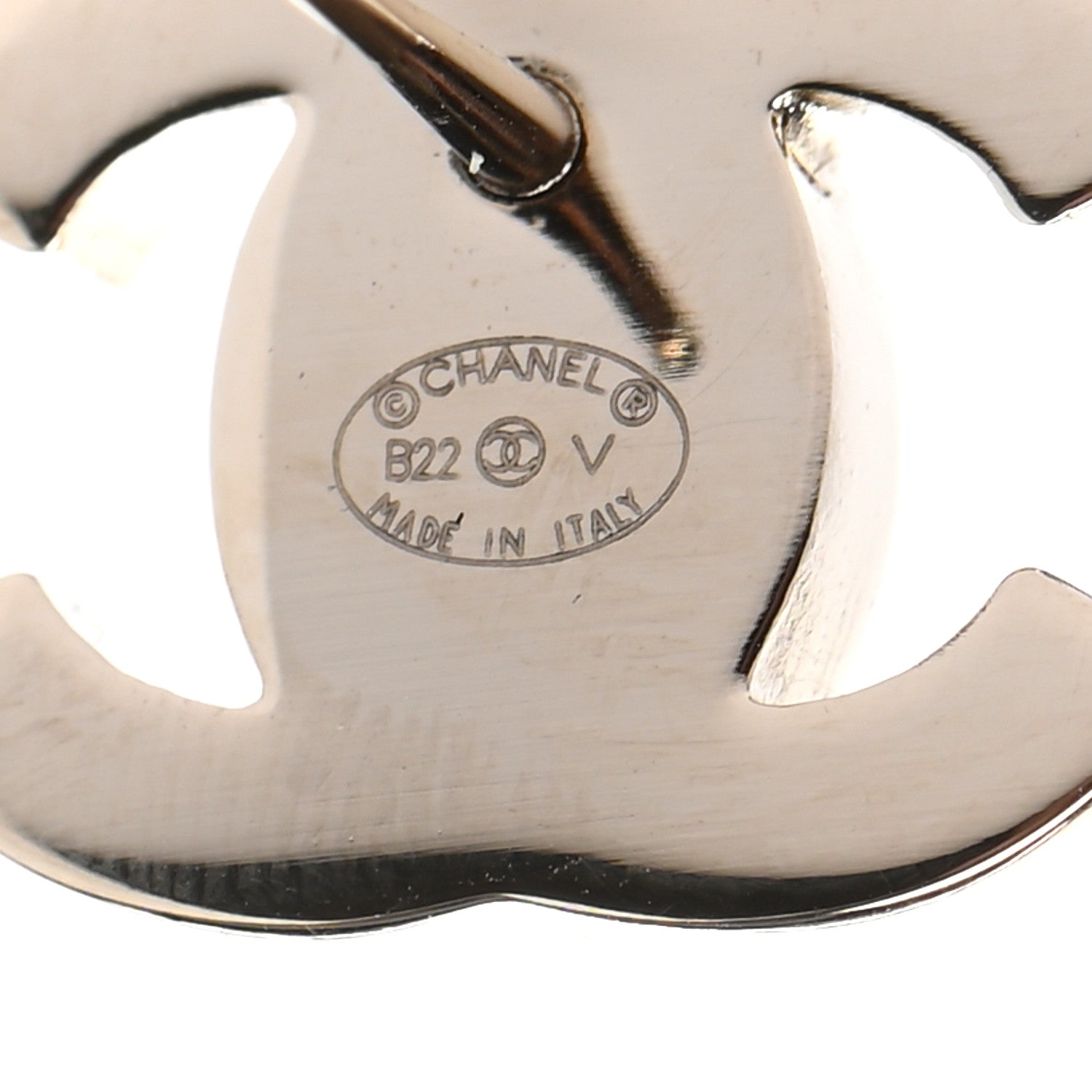 Chanel Metal CC Turnlock Earrings Gold 4 of 5