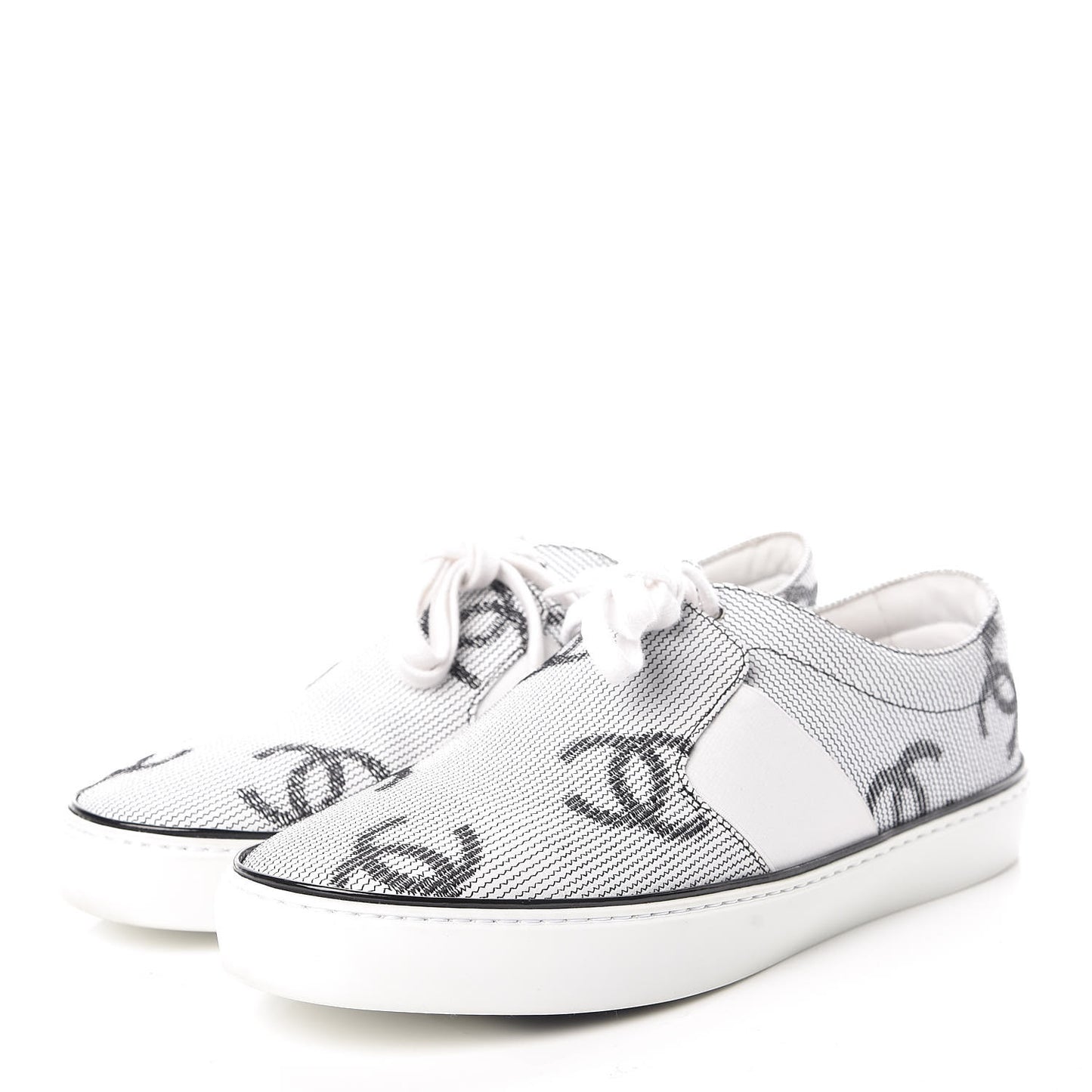 Embroidered Calfskin Womens CC Sneakers 39.5 Black White