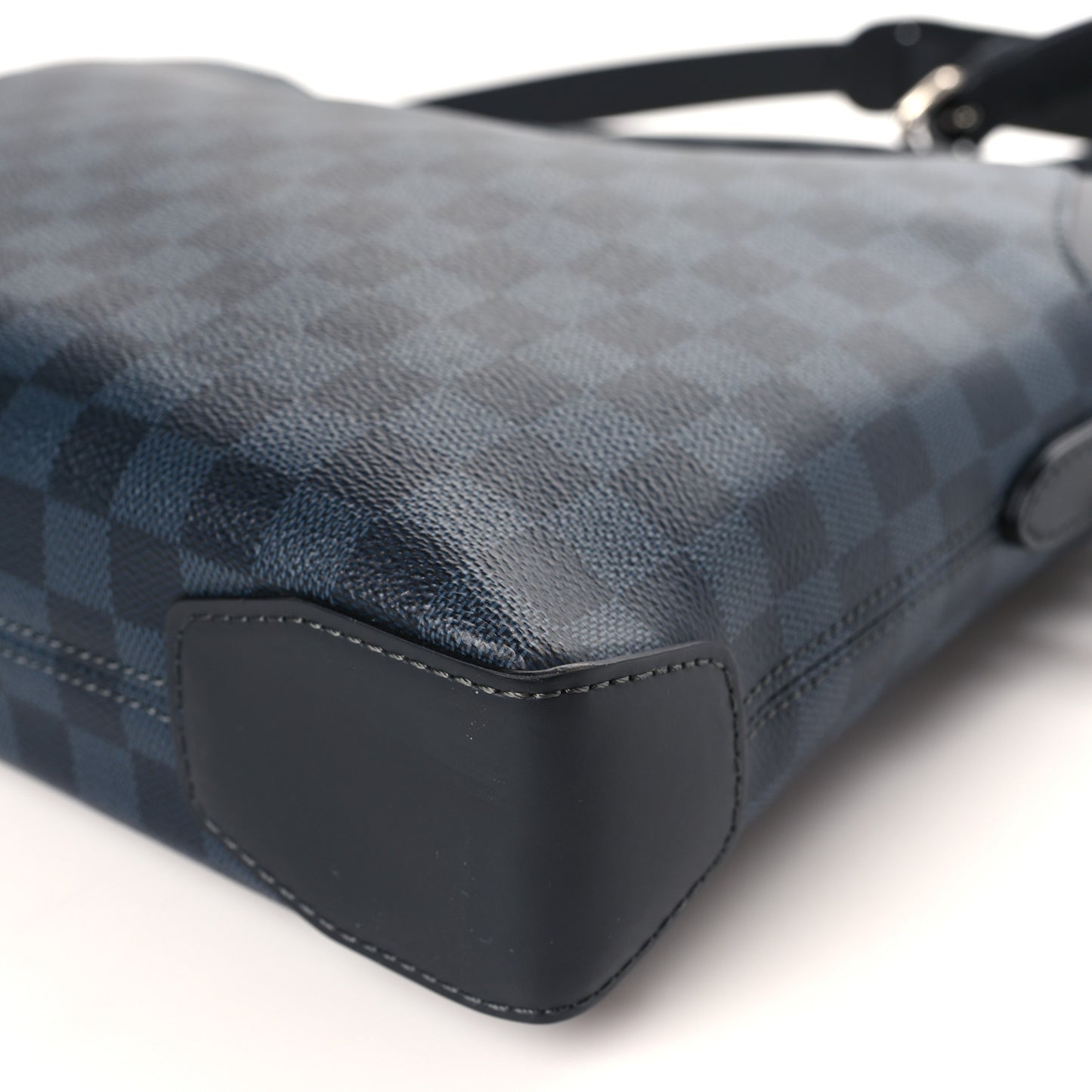 Damier Graphite Oliver Briefcase