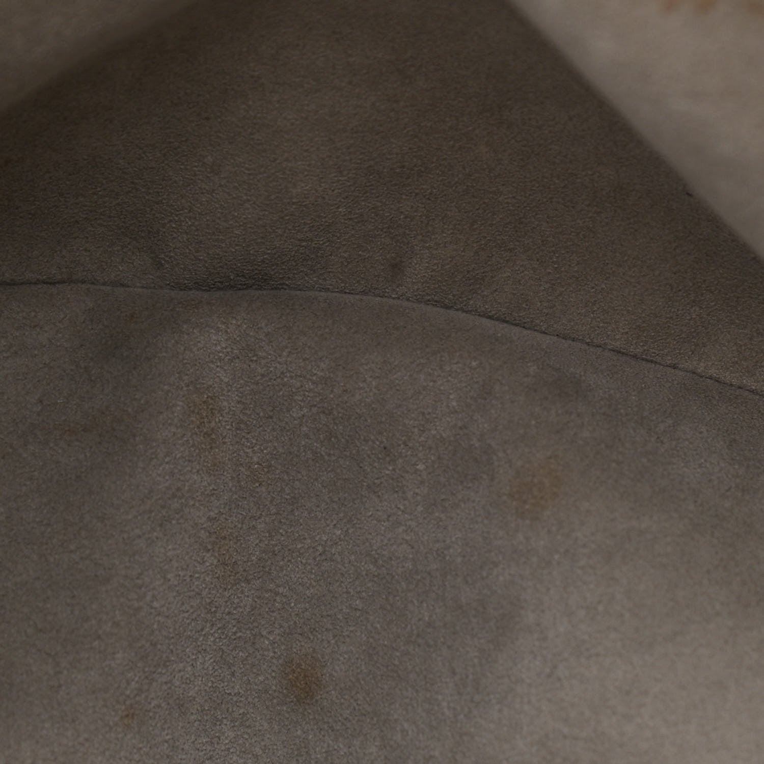 Louis Vuitton Mahina XL White 14 of 15