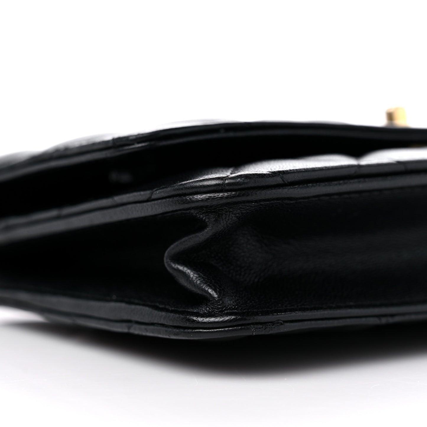 Lambskin Quilted CC Pearl Crush Wallet on Chain WOC Black