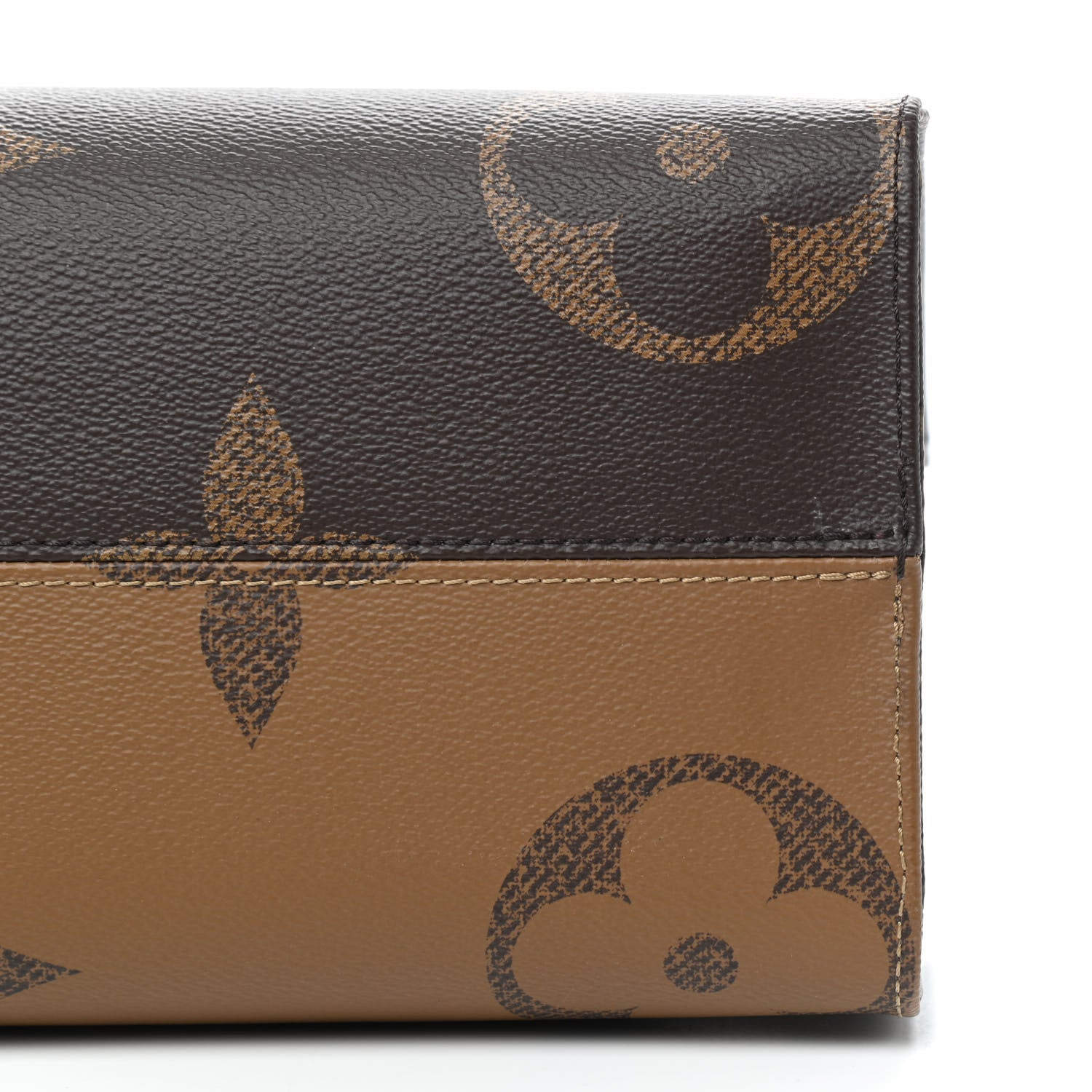 Louis Vuitton Reverse Monogram Giant Onthego MM 7 of 8