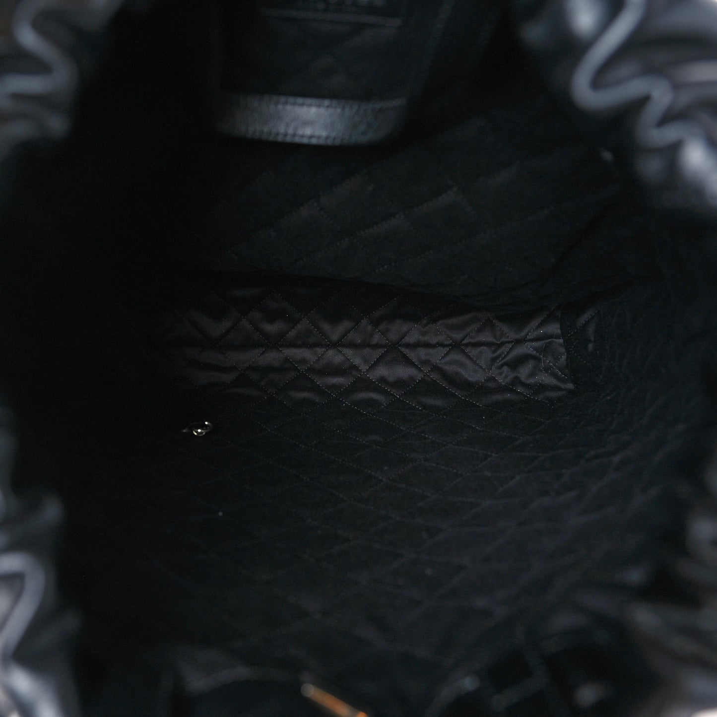 Shiny Calfskin Quilted Chanel 22 Backpack Black