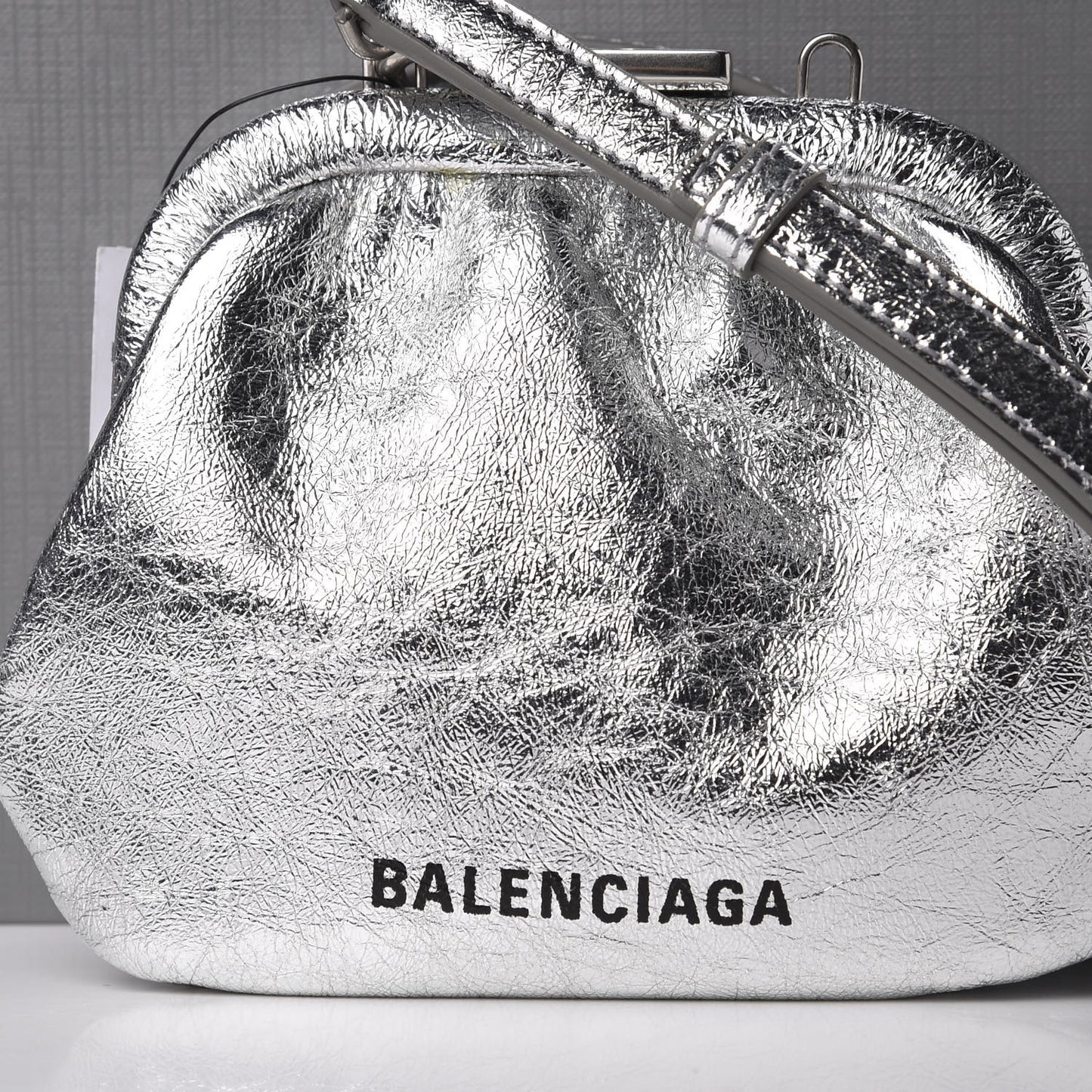 Metallic Textured Calfskin Logo Cloud Coin Purse With Strap Silver