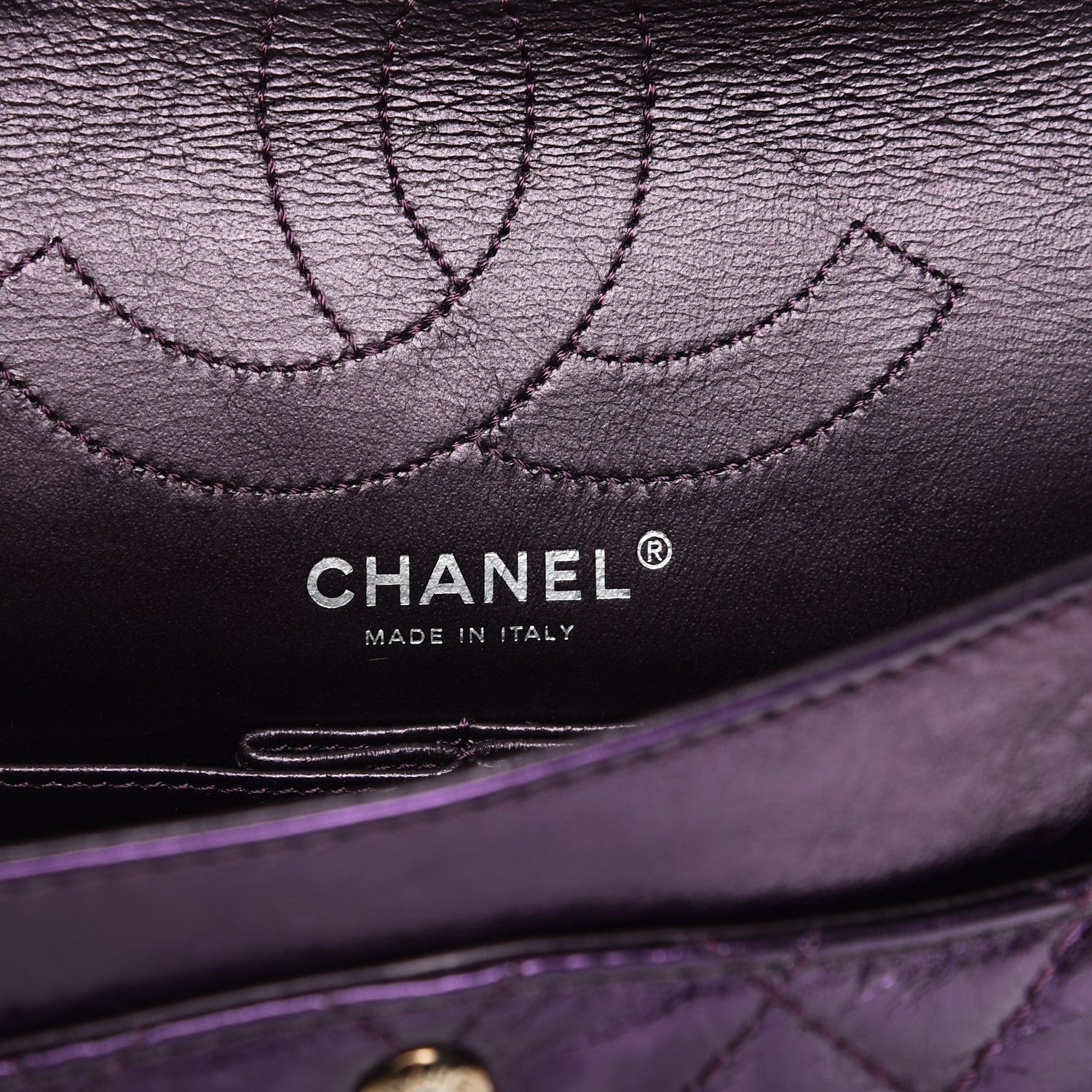 Chanel Metallic Calfskin 2.55 Reissue 225 Flap Violet 6 of 8