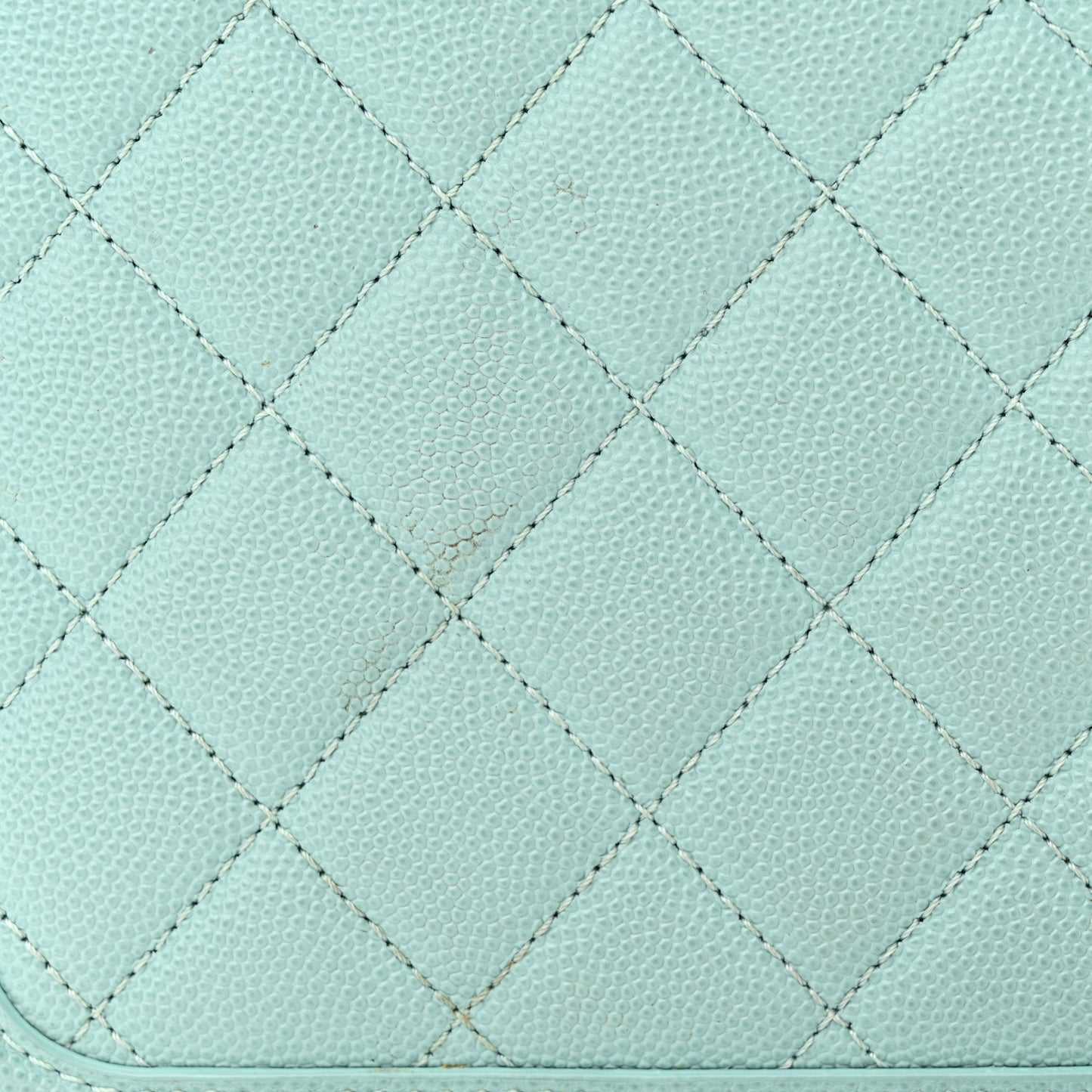 Caviar Quilted Medium CC Filigree Vanity Case Light Blue
