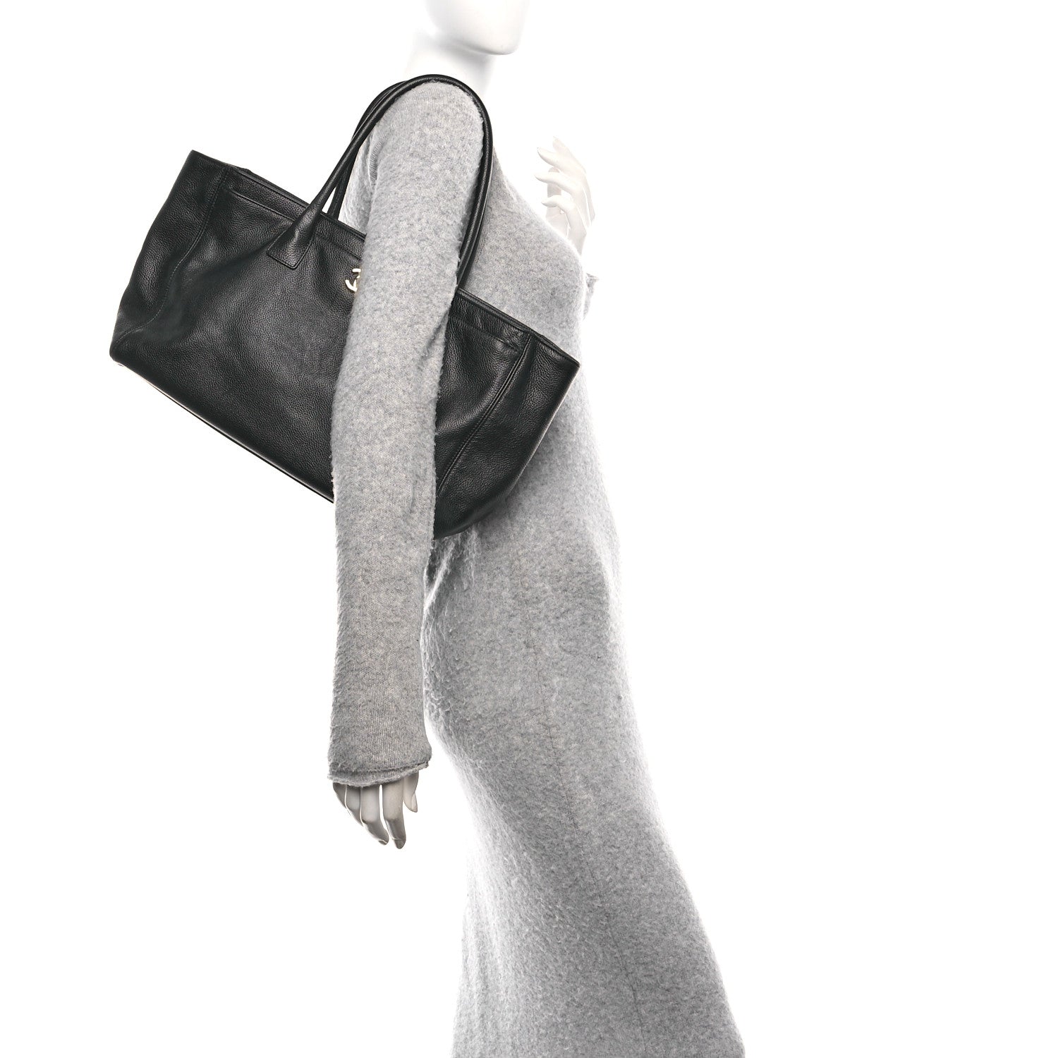 Chanel Calfskin Cerf Shopper Tote Black 2 of 10