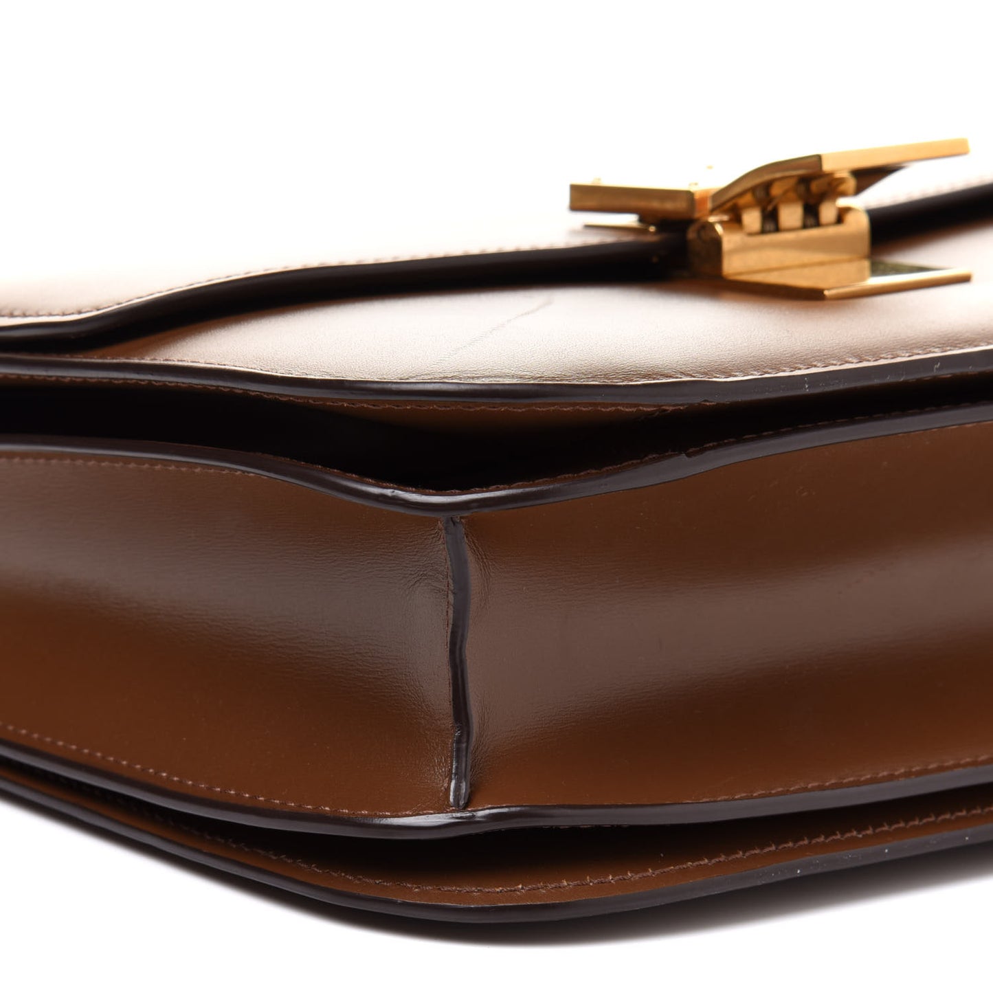 Box Calfskin Medium Classic Box Flap Bag Camel