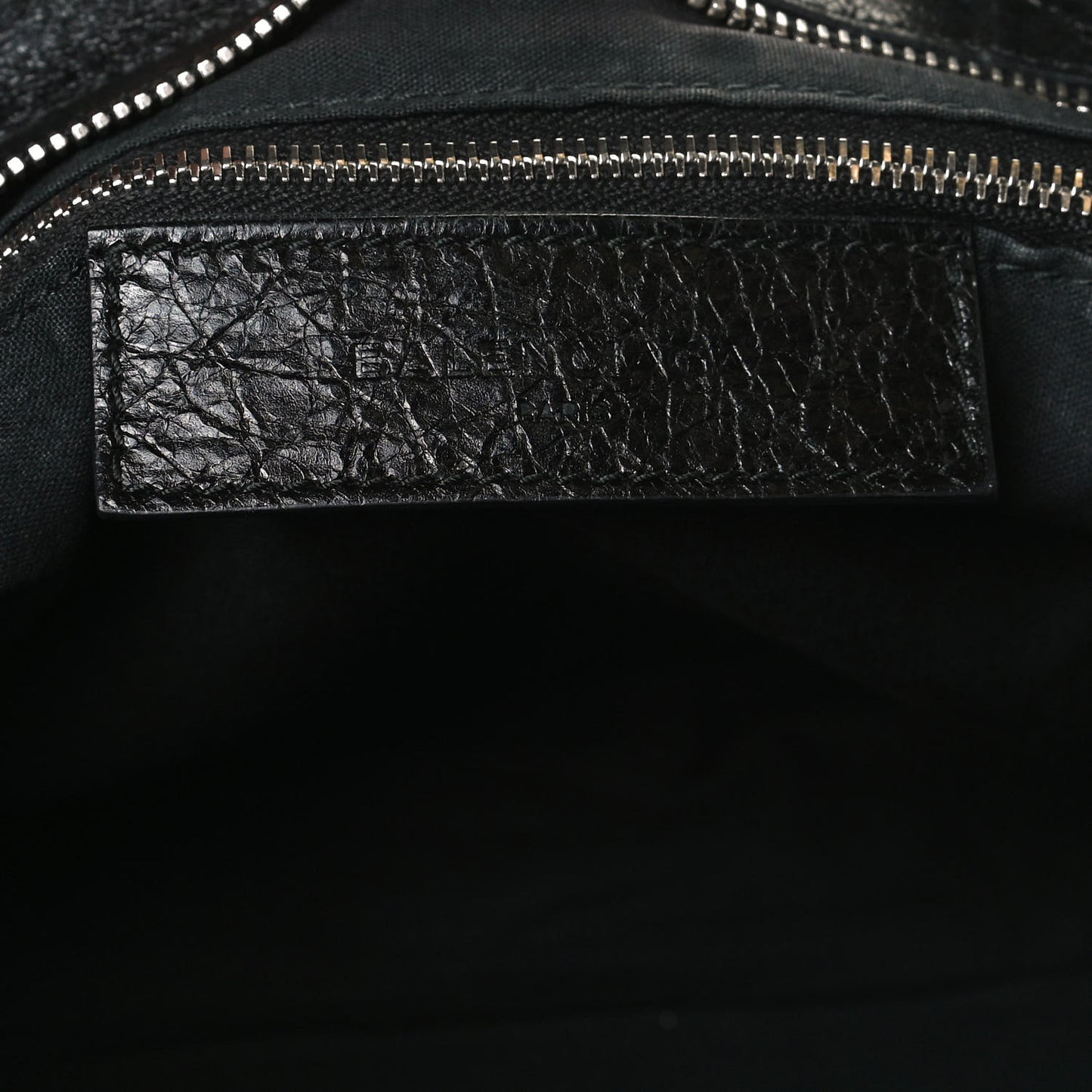 Agneau Giant 12 Silver Hardware City Black