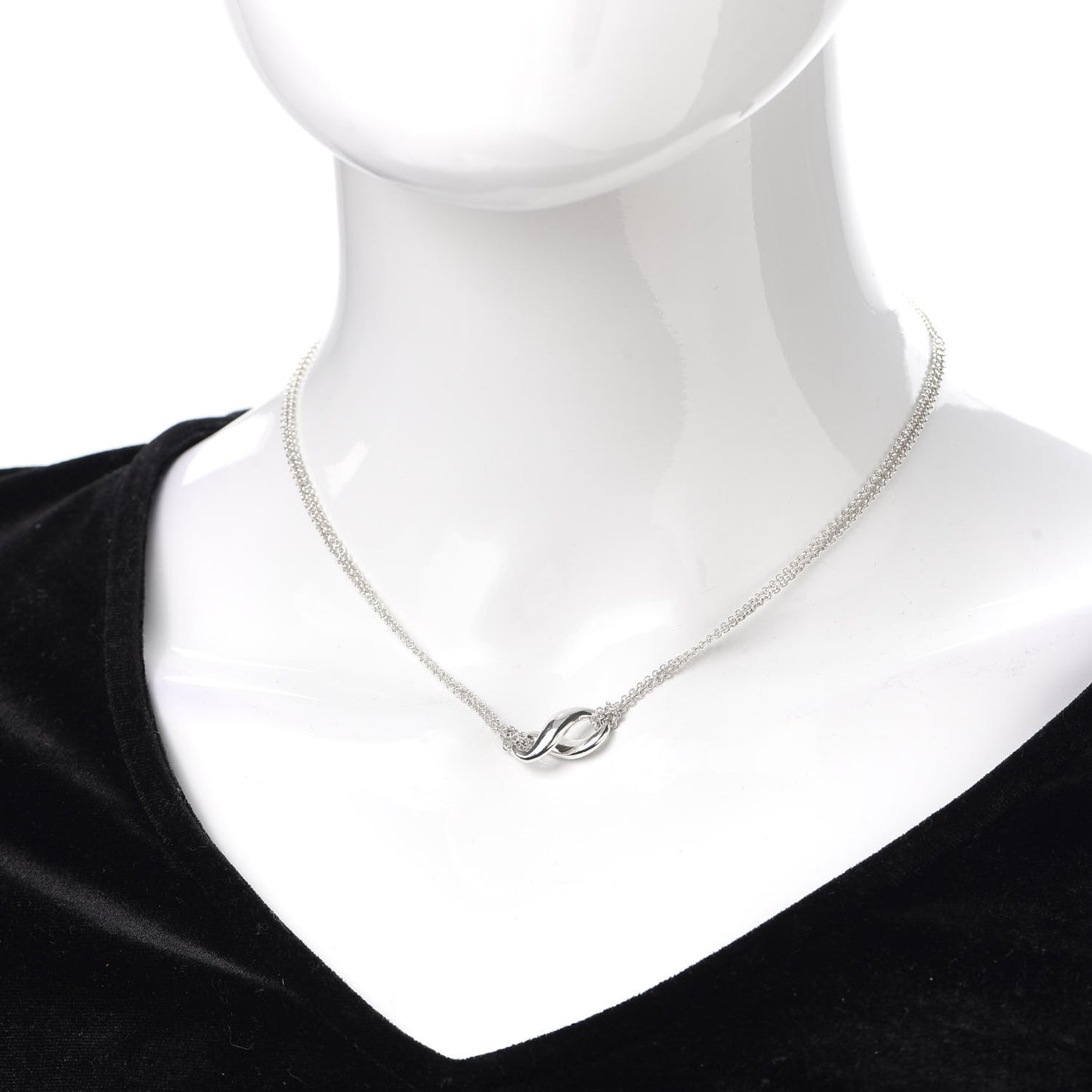 Sterling Silver Figure 8 Pendant Necklace