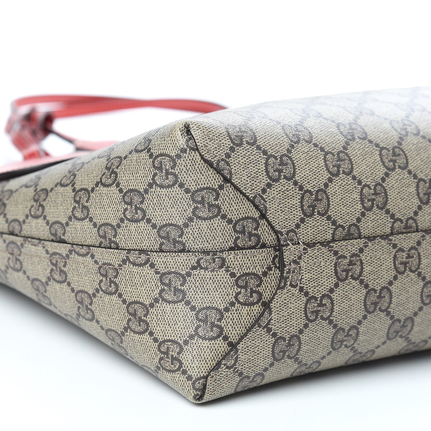 GG Supreme Monogram Medium Reversible Tote Beige Red