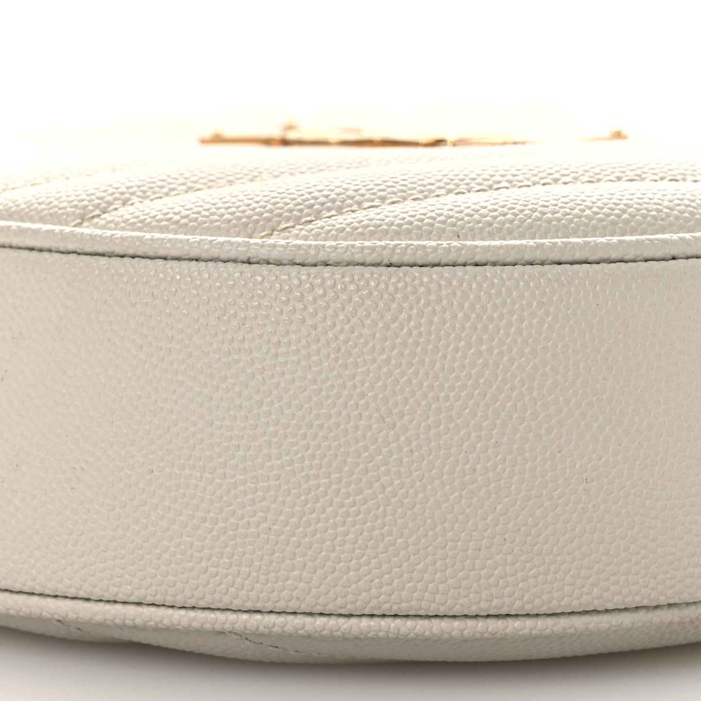 Grain De Poudre Matelasse Chevron Quilted Round Vinyle Camera Bag Crema Soft