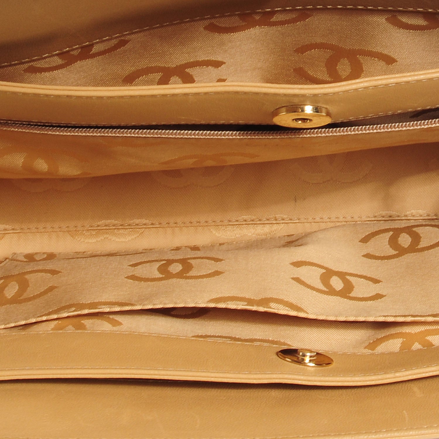Chanel Lambskin Quilted CC Shoulder Bag Beige 4 of 7