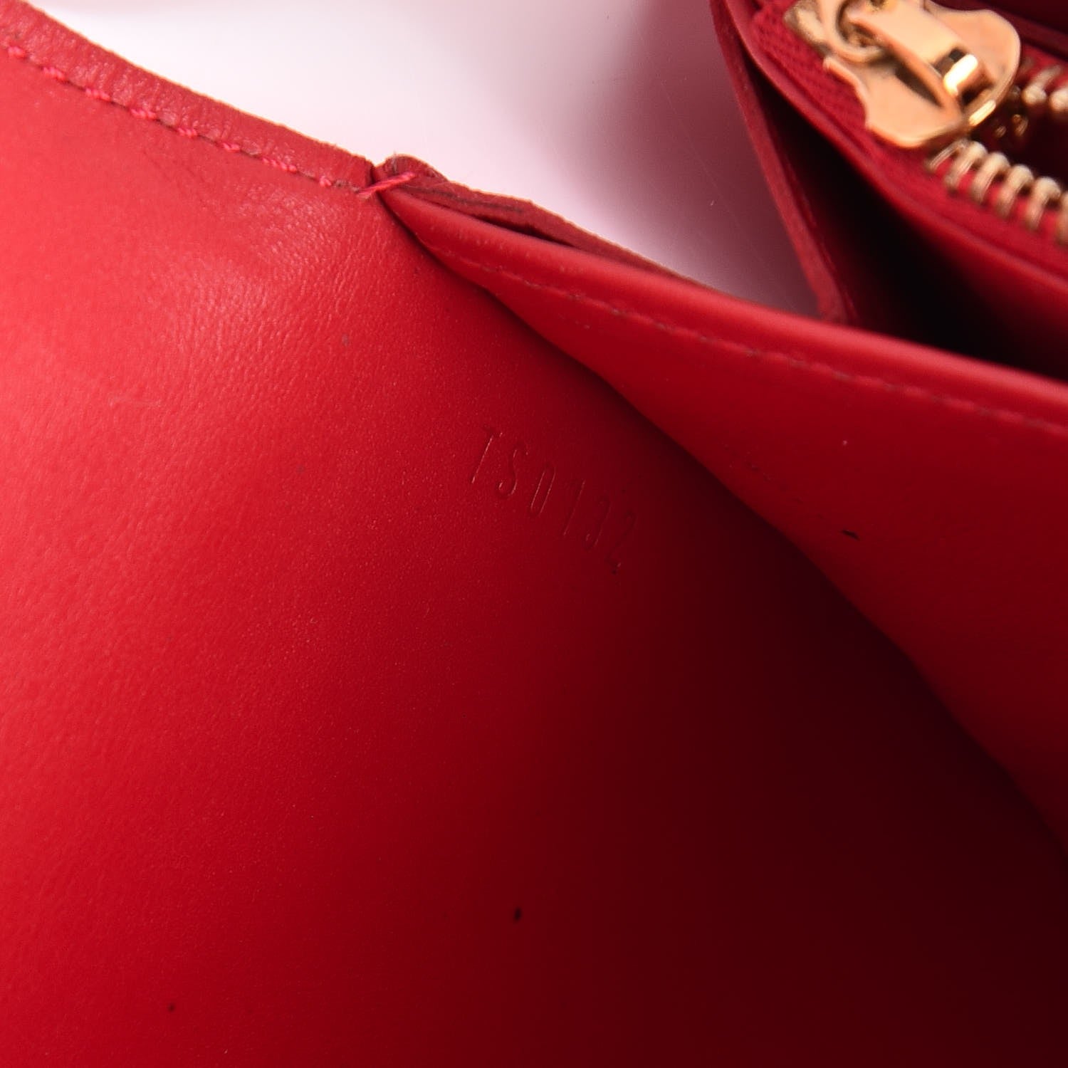 Louis Vuitton Vernis Sarah Wallet Rouge Grenadine 10 of 12