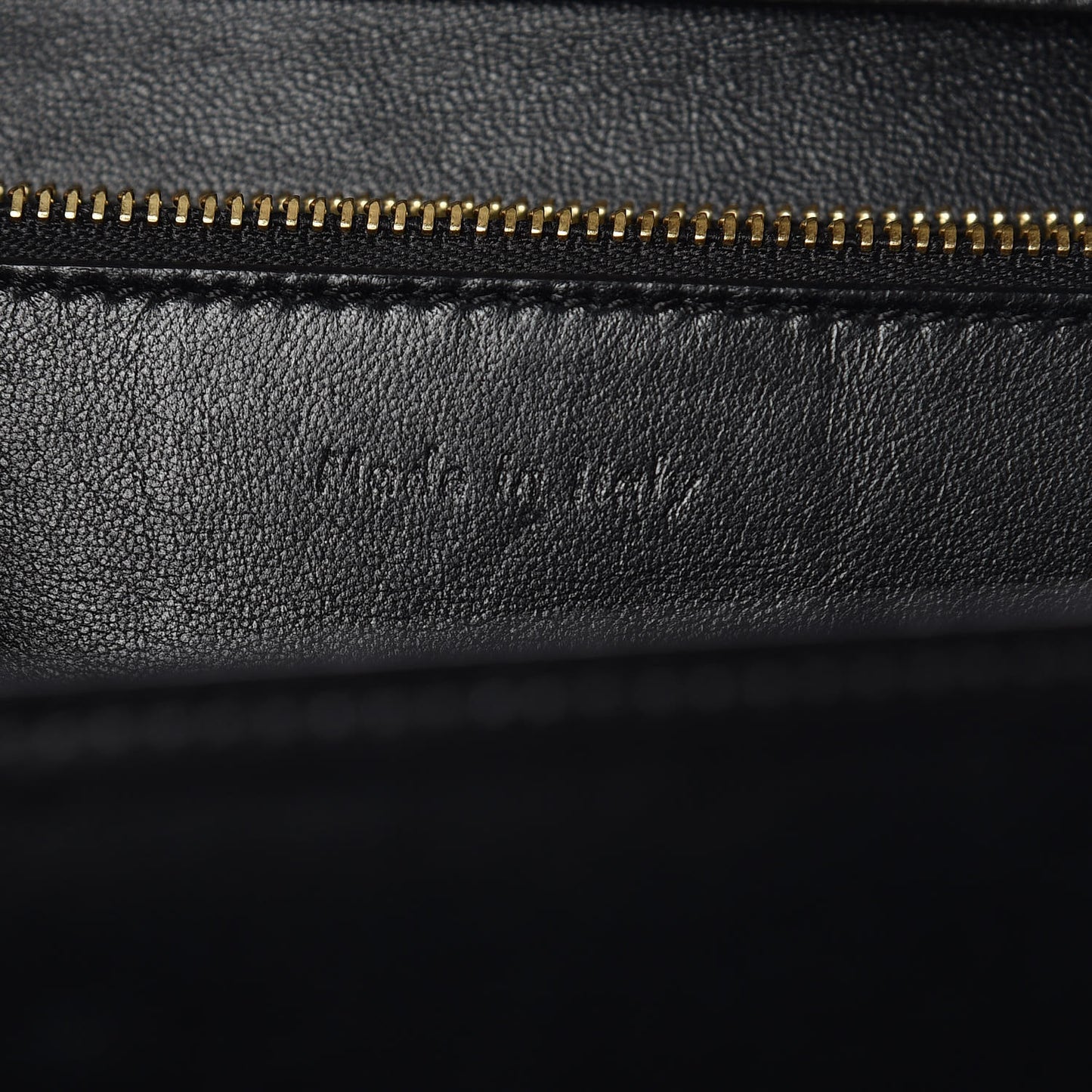 Box Calfskin Medium Classic Box Flap Bag Black