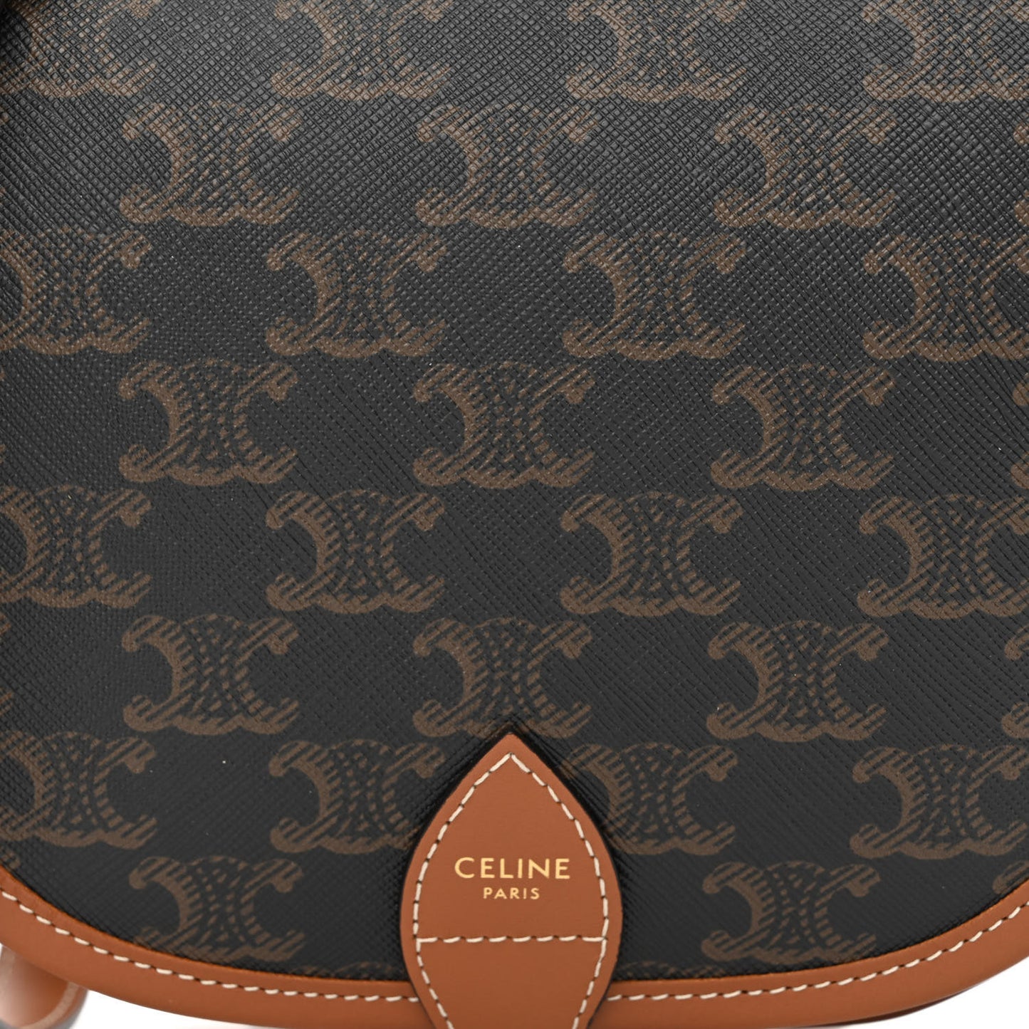 Triomphe Canvas Medium Folco Bag Tan