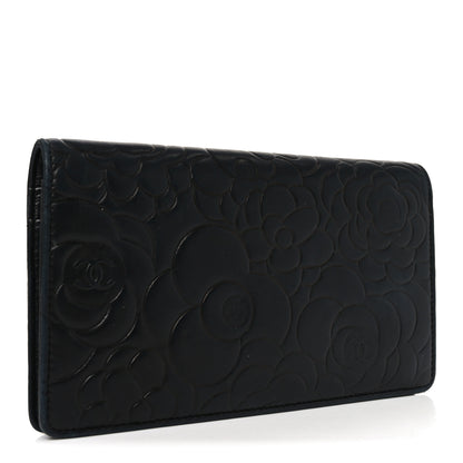 Chanel Lambskin Camellia Embossed Yen Wallet Black 3 of 10