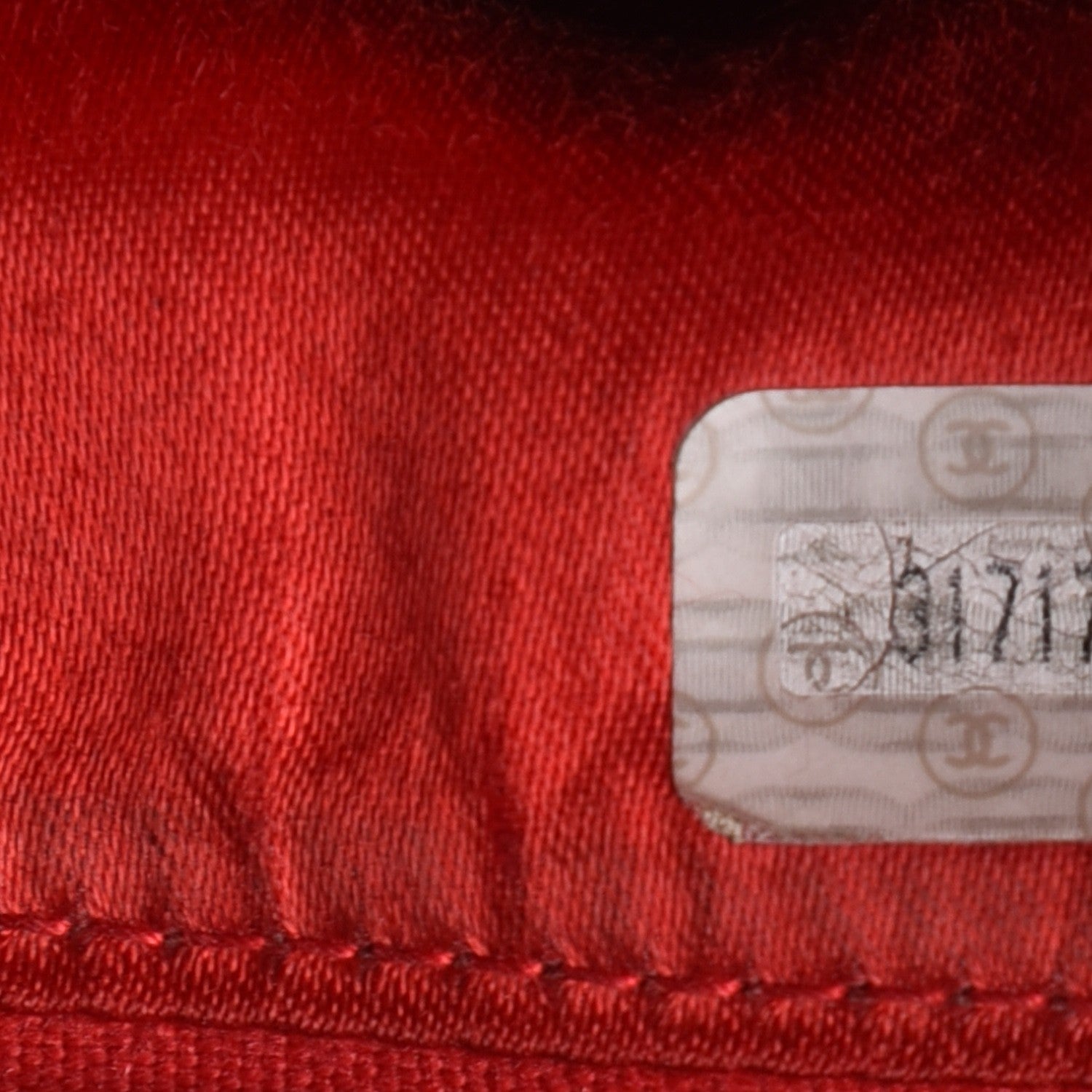 Chanel Caviar Quilted Camera Case Red 10 of 10