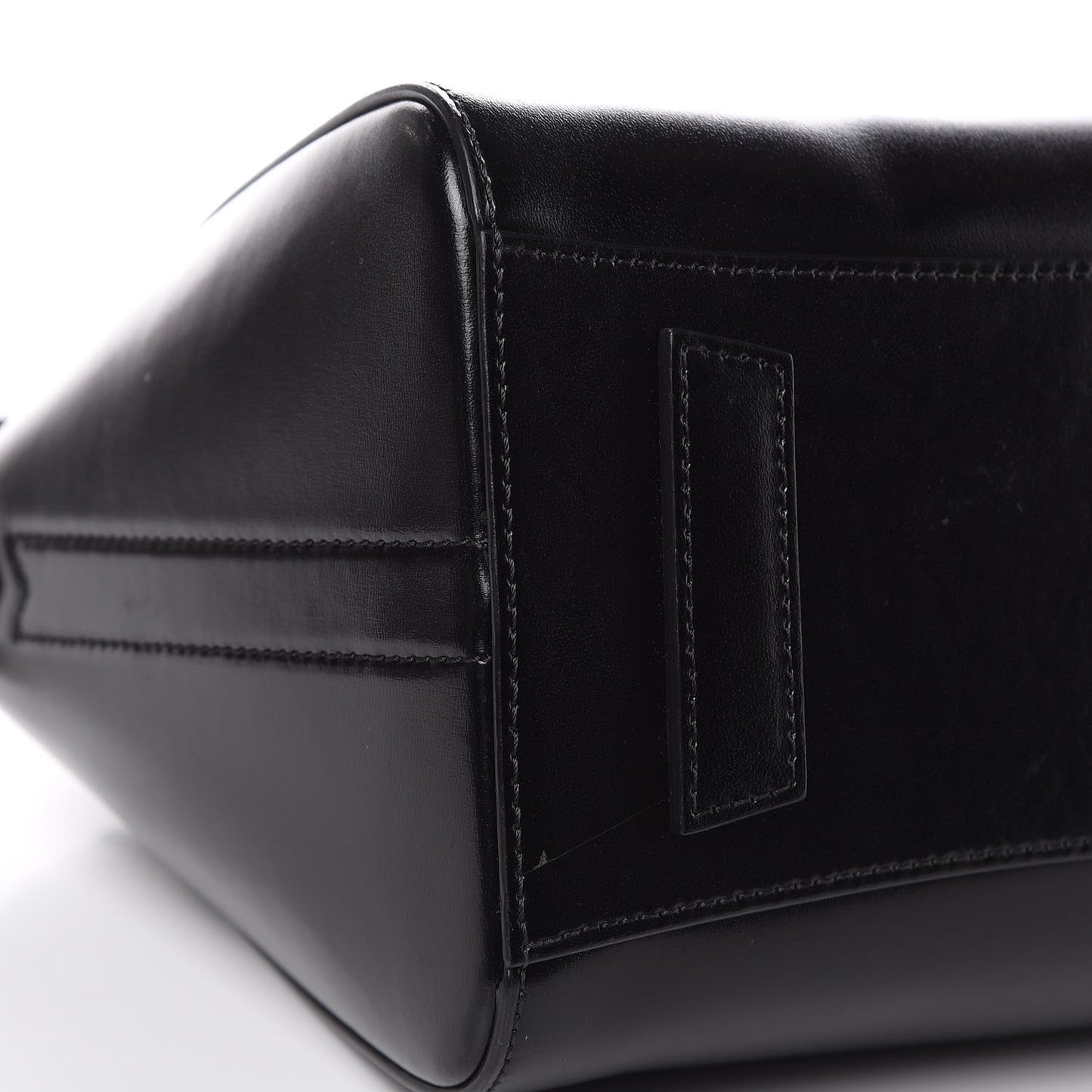 Shiny Lord Calfskin Small Antigona Black