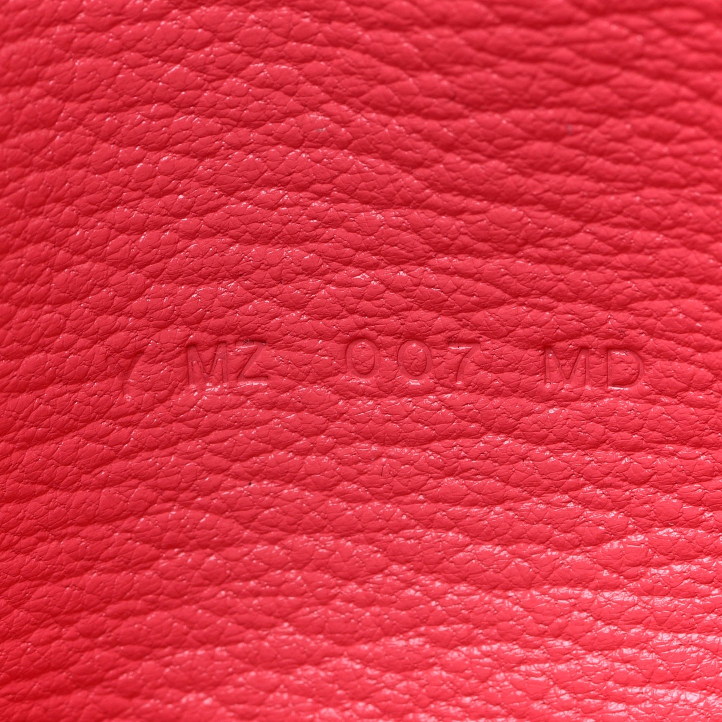 Chevre Mysore Kelly Pocket Compact Wallet Rose Lipstick