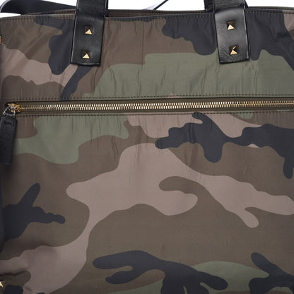 Valentino Garavani Nylon Camouflage Rockstud Reversible Tote Green Blue Fluo 14 of 14