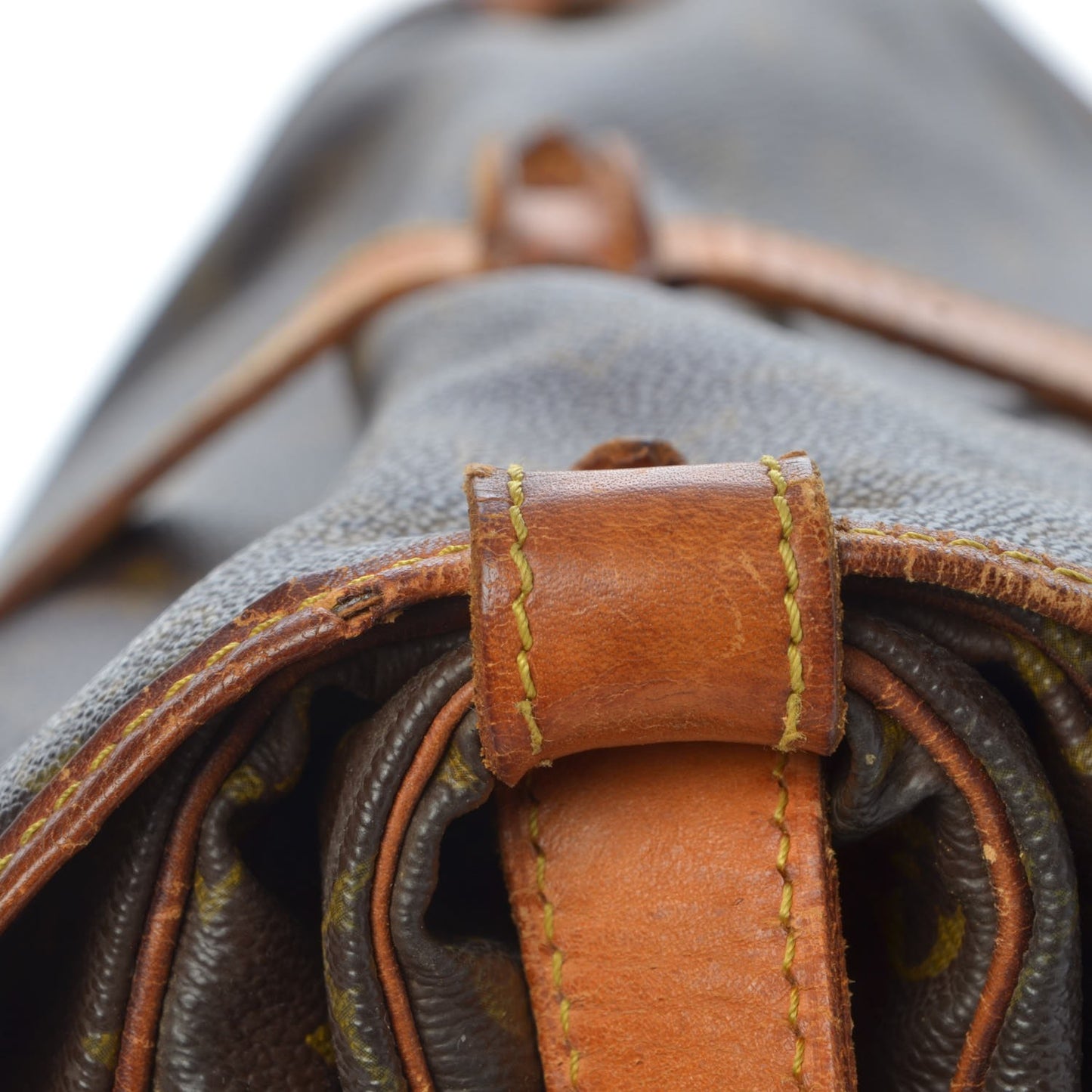 Monogram Saumur 35