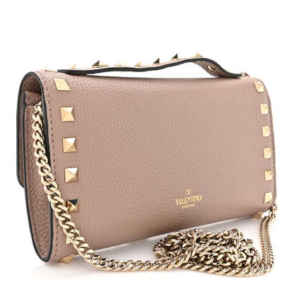 Valentino Garavani Pebbled Calfskin Rockstud Flip Lock Wallet On Chain Poudre 3 of 10