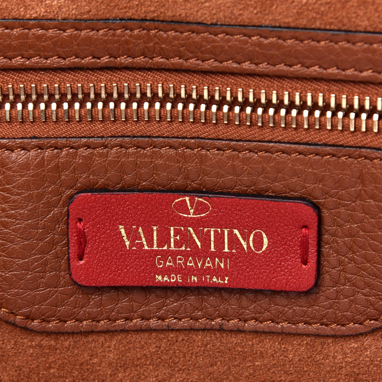 Valentino Garavani Grained Calfskin Rockstud Shoulder Tote Bright Cognac 6 of 8