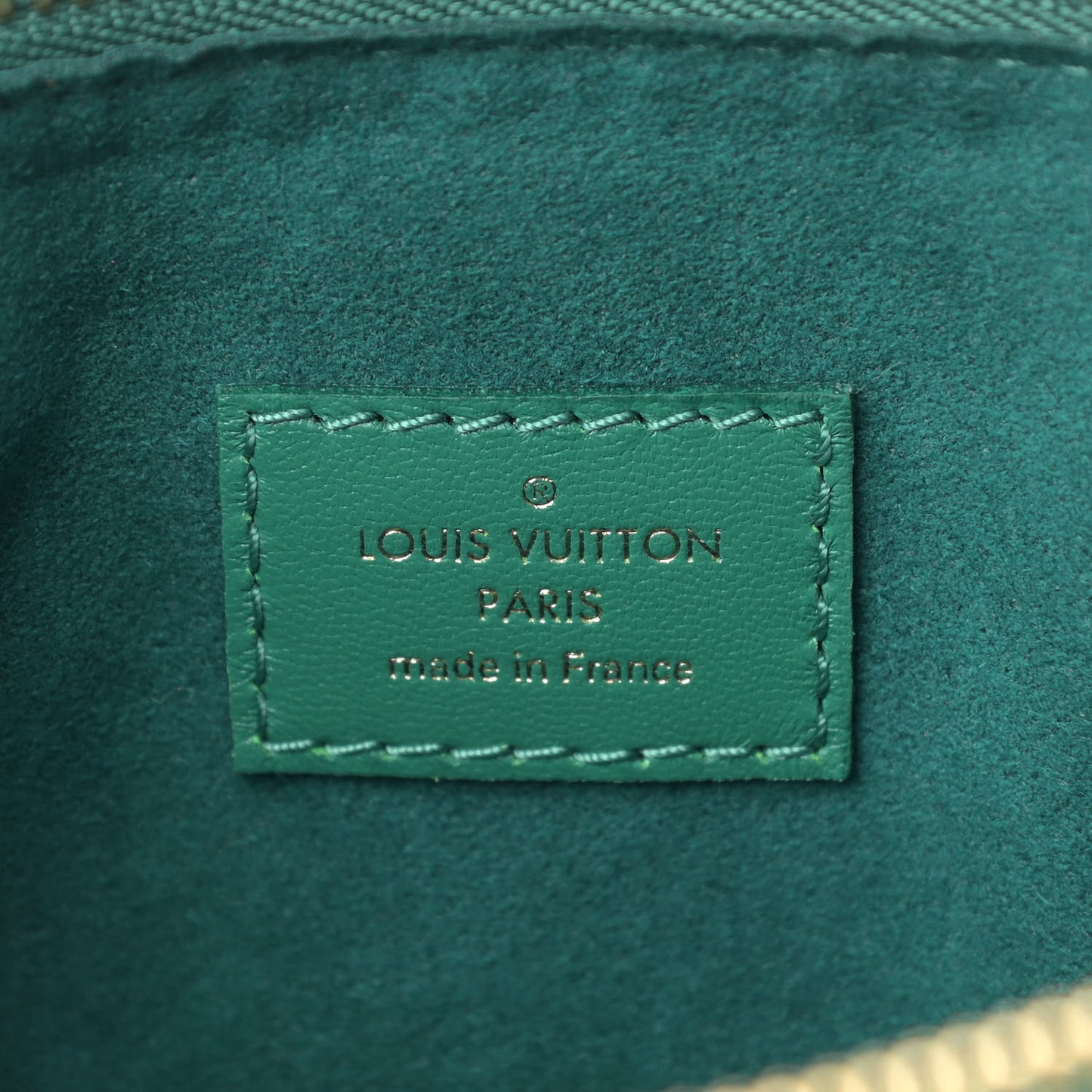 Lambskin Embossed Monogram Coussin BB Emeraude