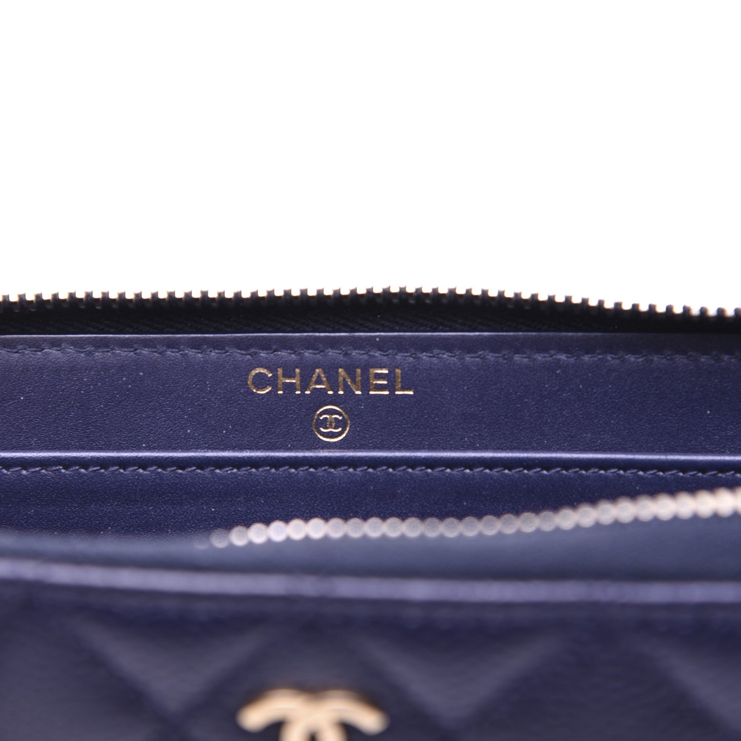 Caviar Quilted Large Gusset Zip Around Wallet Navy