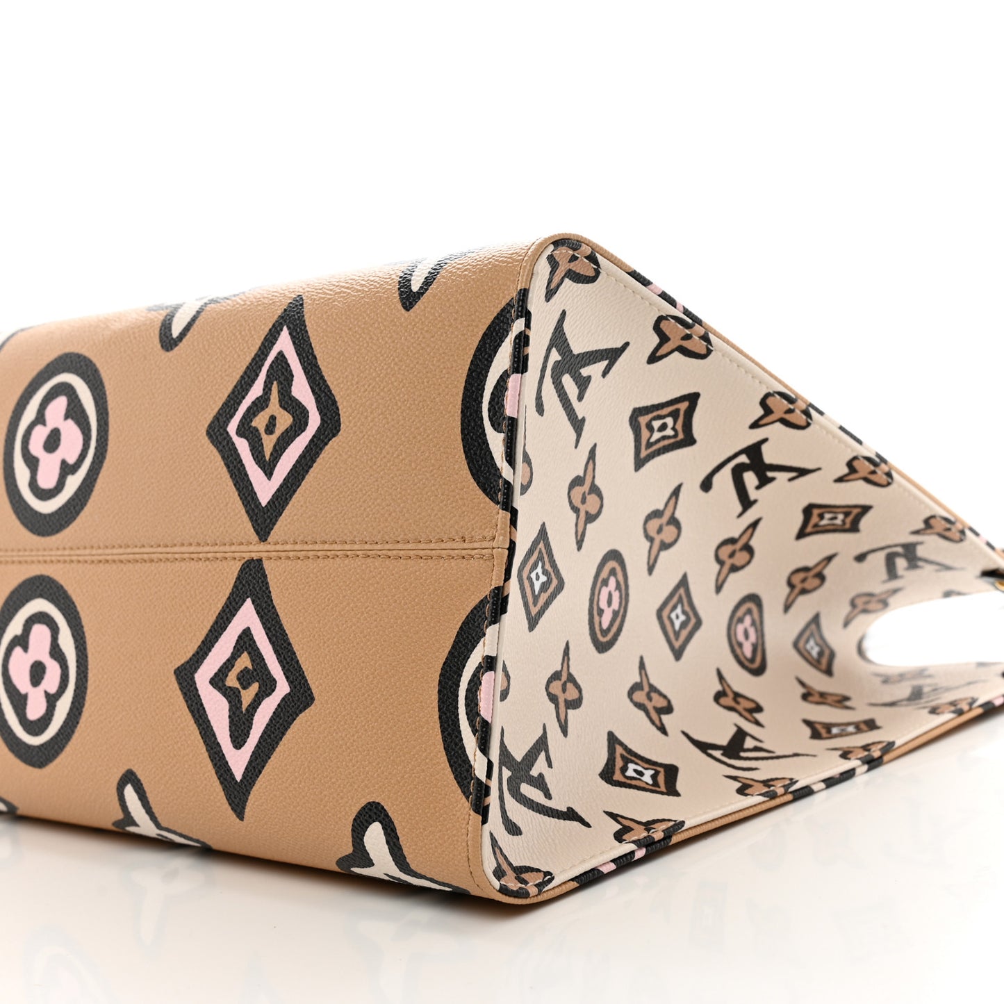 Monogram Giant Wild At Heart Onthego GM Arizona