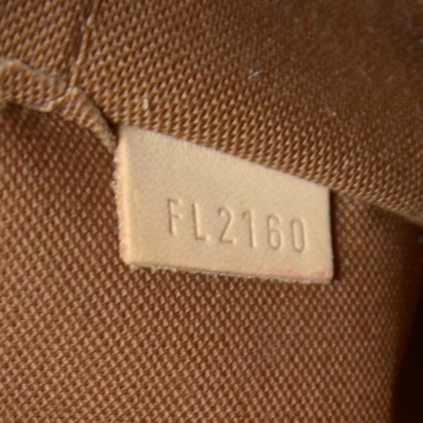 Monogram Alma MM