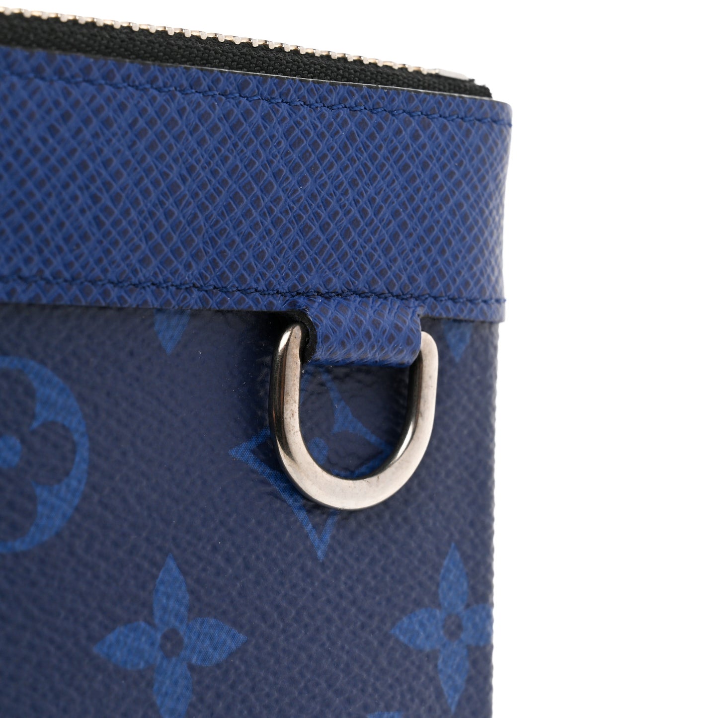 Taiga Monogram Pacific Discovery Pochette Cobalt