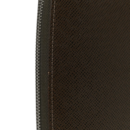 Louis Vuitton Taiga Atoll Travel Organizer Grizzli 17 of 19