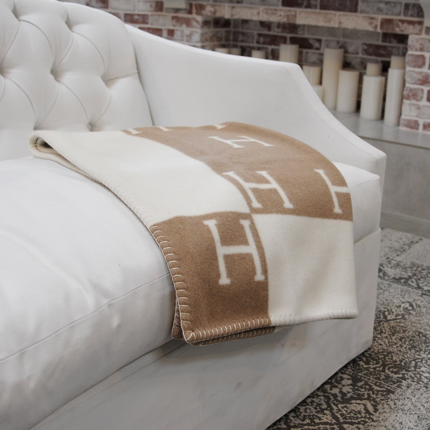 Hermes Wool Cashmere Avalon Baby Blanket Noisette Moyen White 2 of 5