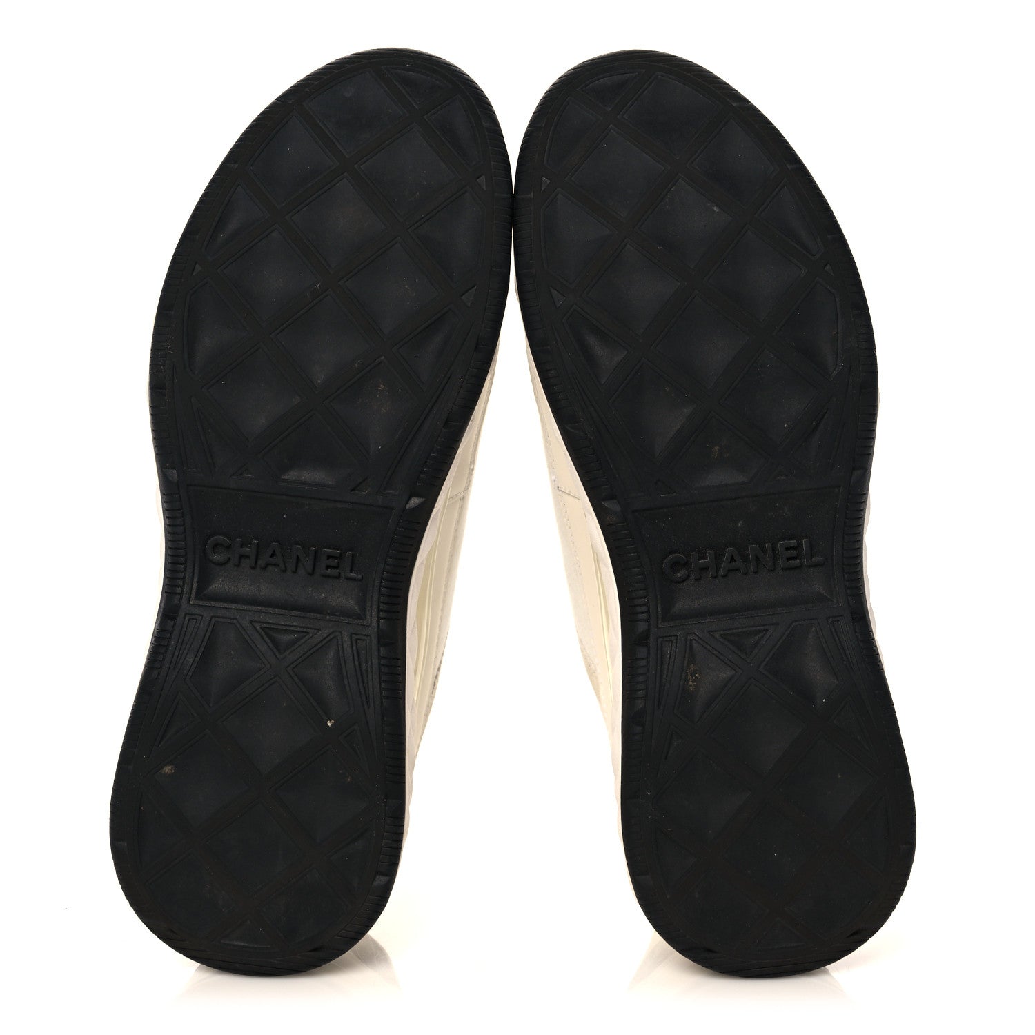 Chanel Velvet Calfskin Mixed Fibers CC Sneakers 36.5 Ivory Black 5 of 8