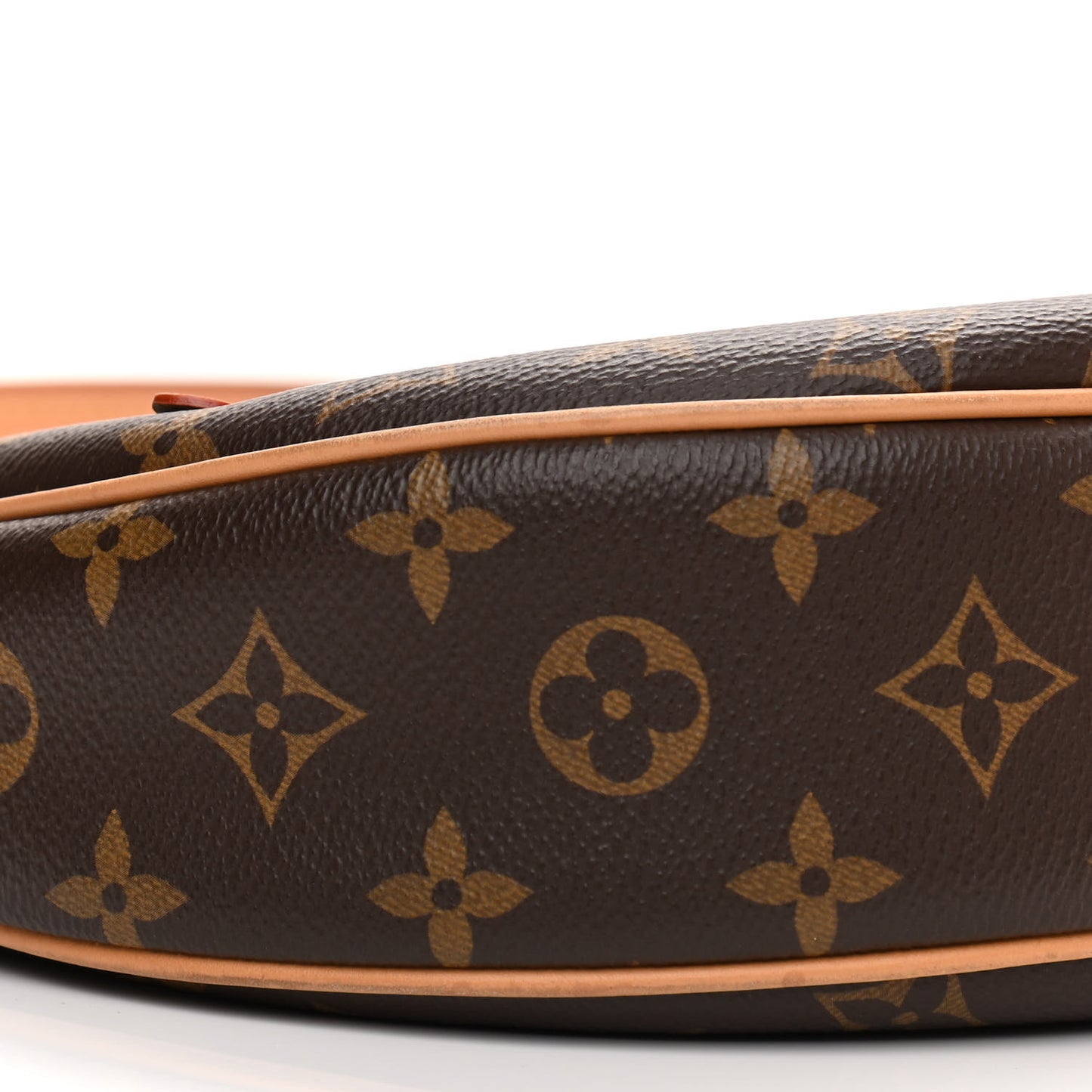Monogram Loop