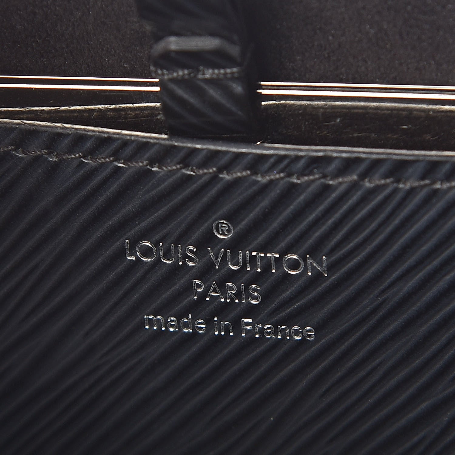 Louis Vuitton Epi Twist Shoulder Bag MM Black 6 of 9