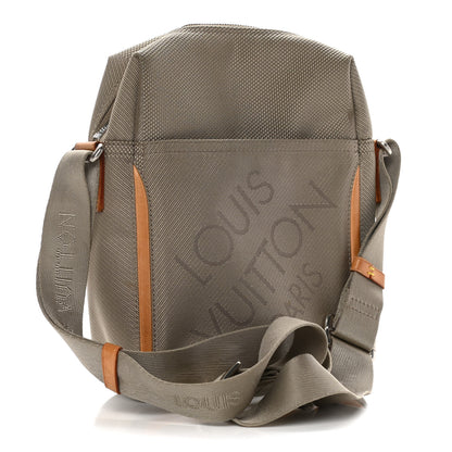 Louis Vuitton Damier Geant Citadin Messenger Sable 3 of 22