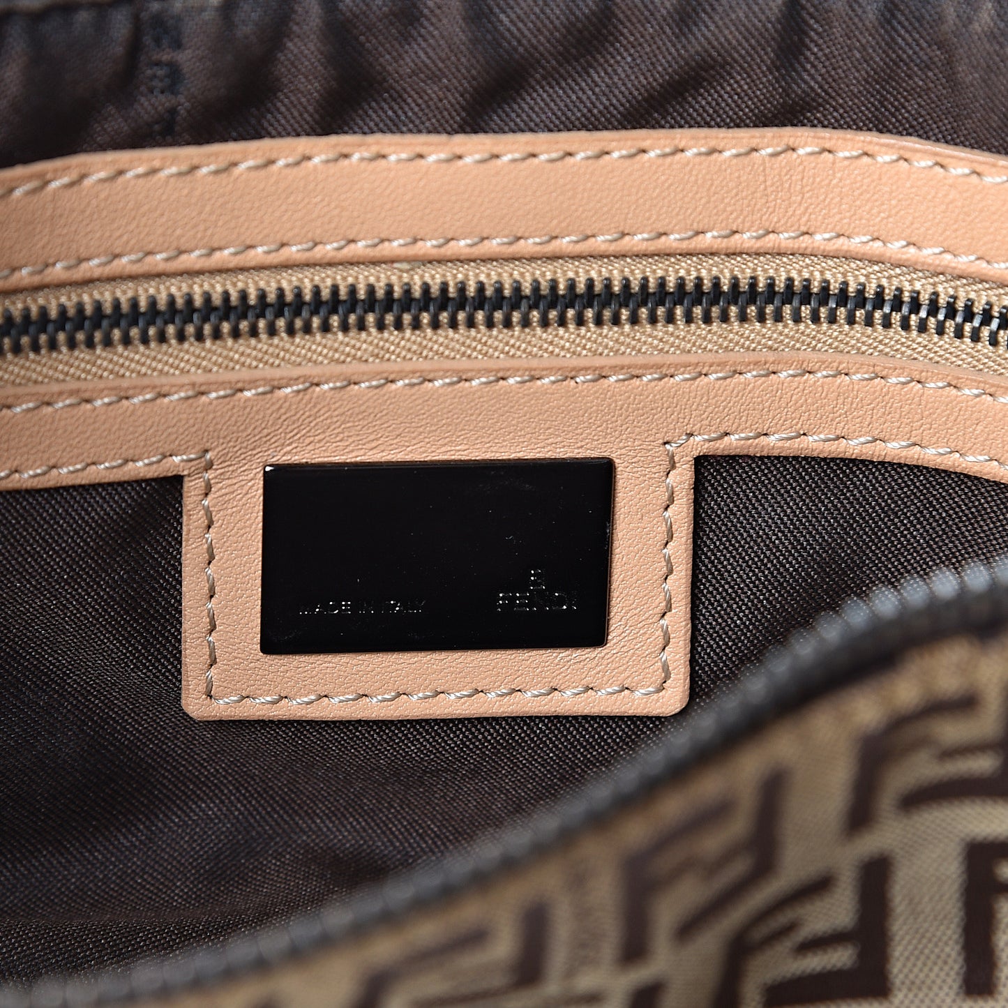 Zucchino Shoulder Bag Beige
