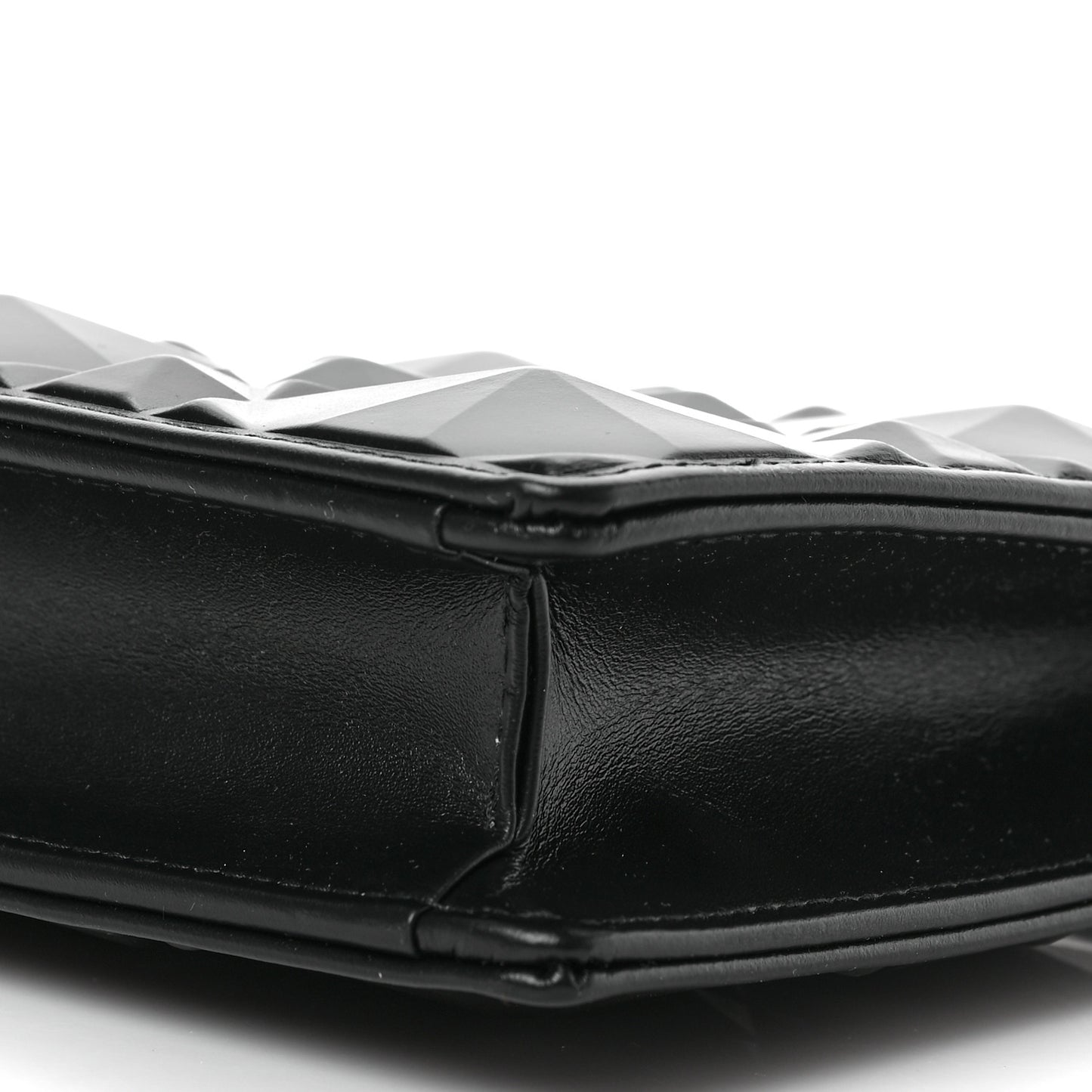 Calfskin Macrocannage Diamond Caro Zipped Pouch With Chain Black