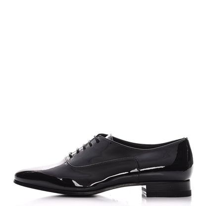 Saint Laurent Calfskin Patent LuLu 20 Lace Up Oxfords 35 Black 1 of 8