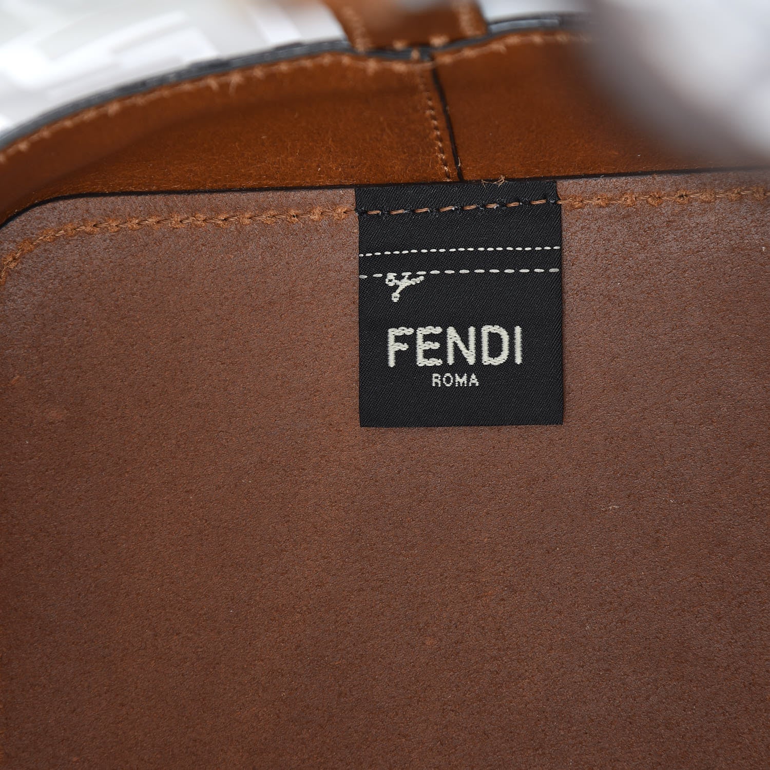 Fendi TPU FF Vitello Aura F is Fendi Grande Mon Tresor Bucket Bag White Cuoio 6 of 11