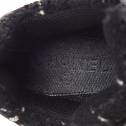 Chanel Suede Tweed Goatskin CC Sneakers 41.5 Black 7 of 12