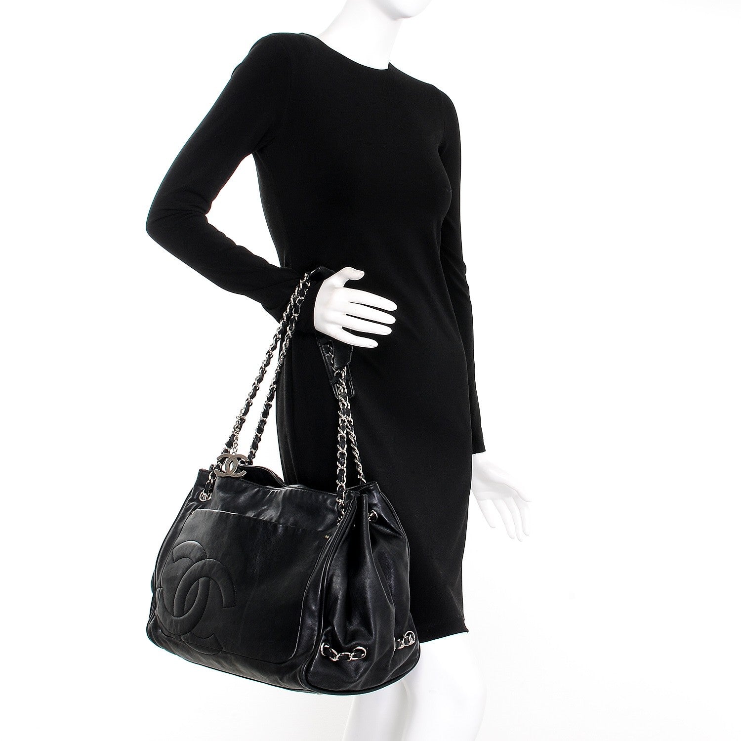 Chanel Calfskin Diagonal Ligne Tote Black 2 of 15