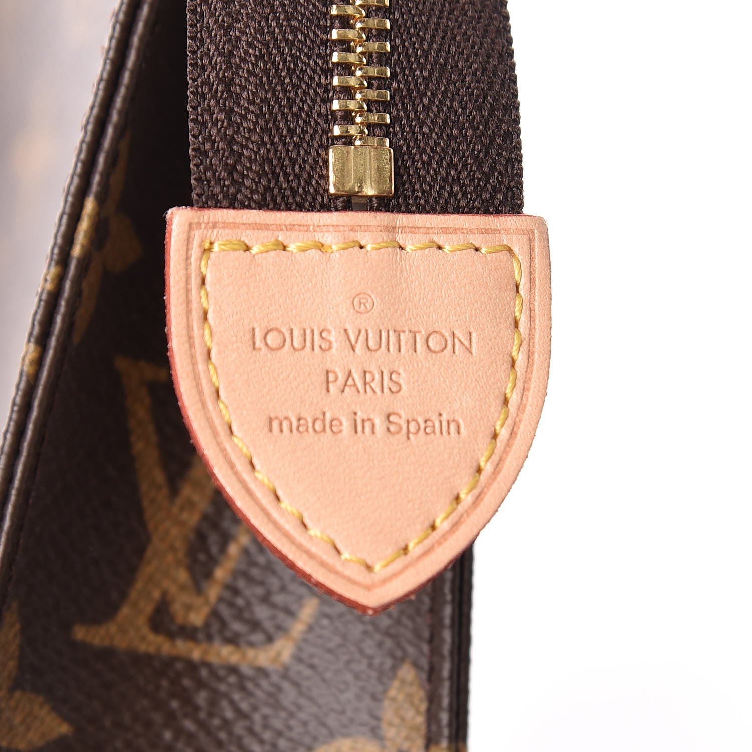 Louis Vuitton Monogram Toiletry Pouch 15 6 of 7